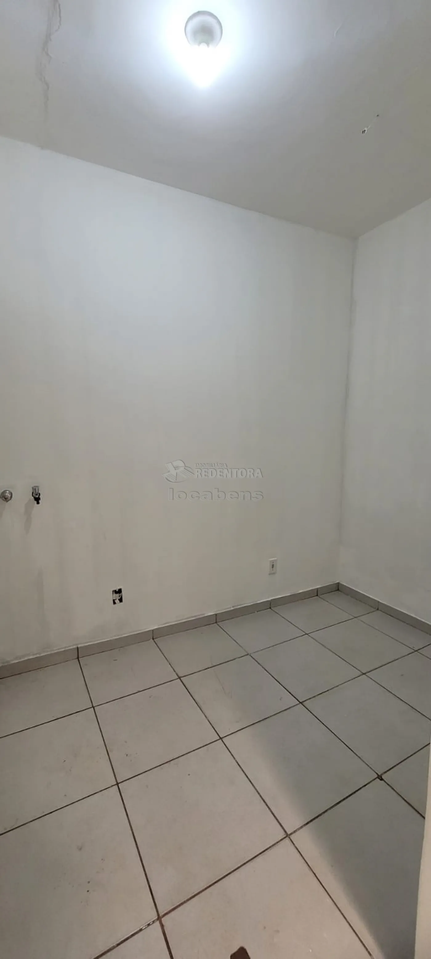 Alugar Comercial / Sal&atilde;o em S&atilde;o Jos&eacute; do Rio Preto R$ 2.000,00 - Foto 17
