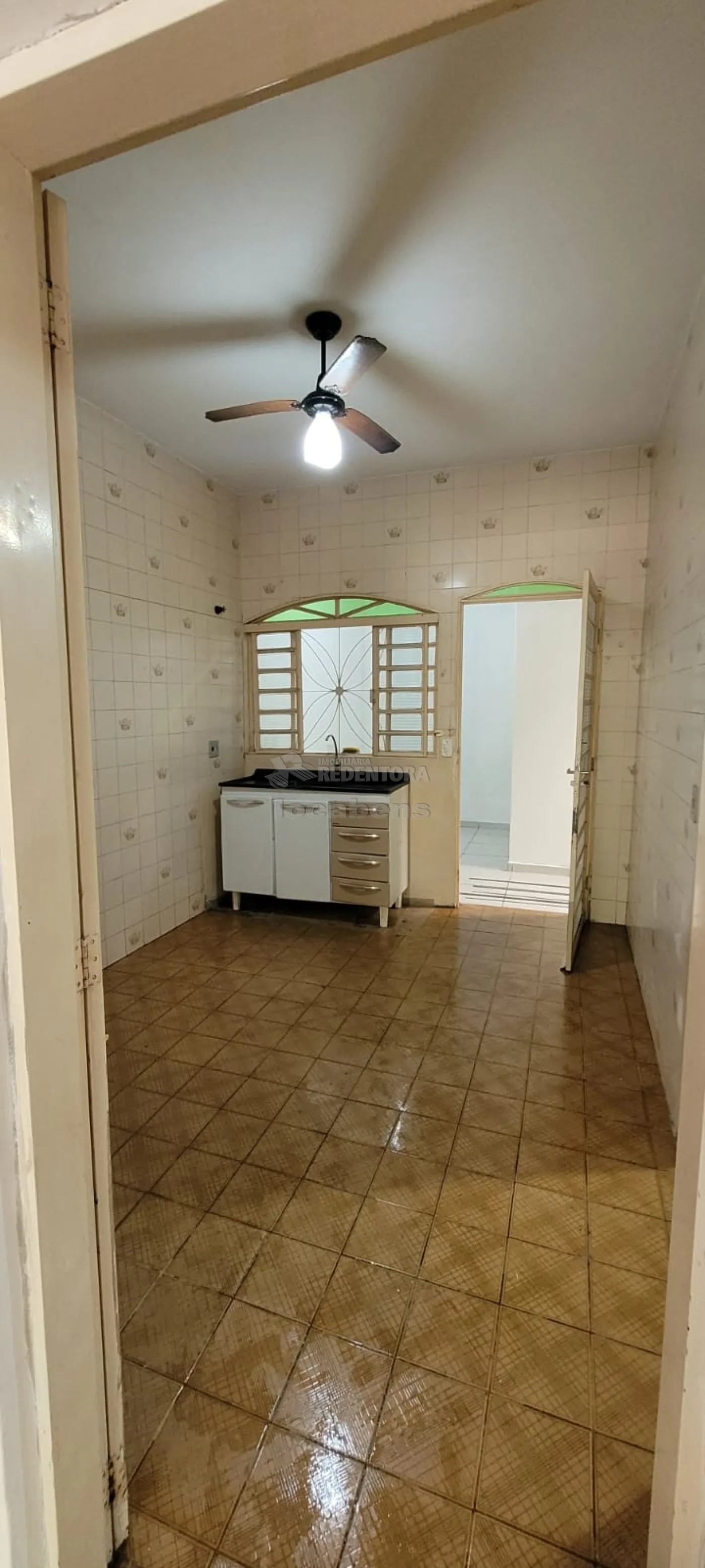 Alugar Comercial / Sal&atilde;o em S&atilde;o Jos&eacute; do Rio Preto R$ 2.000,00 - Foto 12