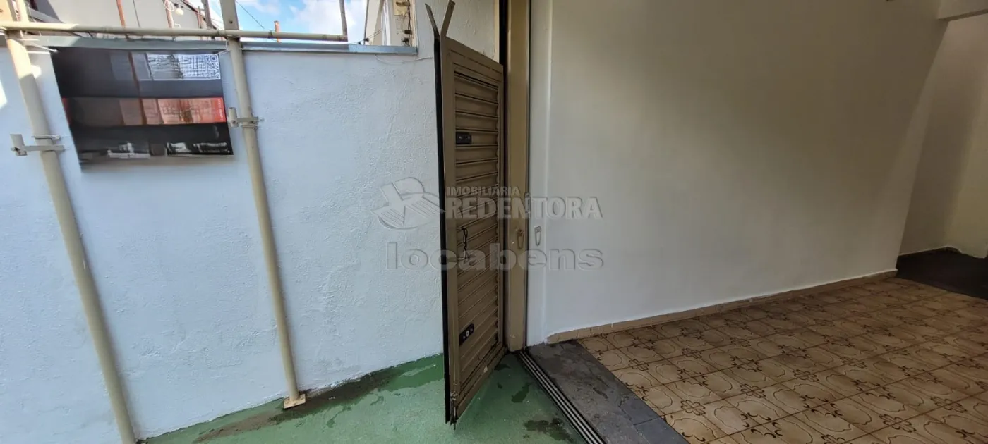 Alugar Comercial / Sal&atilde;o em S&atilde;o Jos&eacute; do Rio Preto R$ 2.000,00 - Foto 1