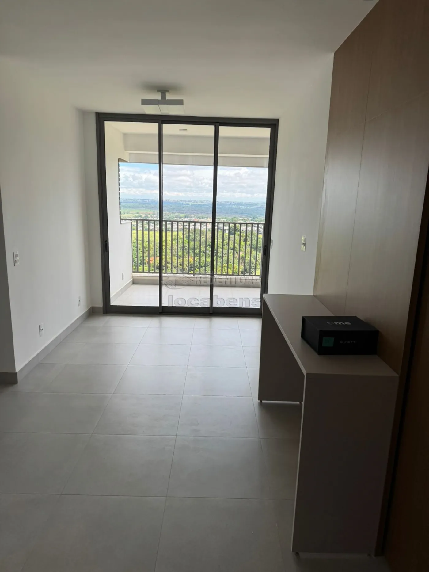 Alugar Apartamento / Padr&atilde;o em S&atilde;o Jos&eacute; do Rio Preto R$ 5.000,00 - Foto 3