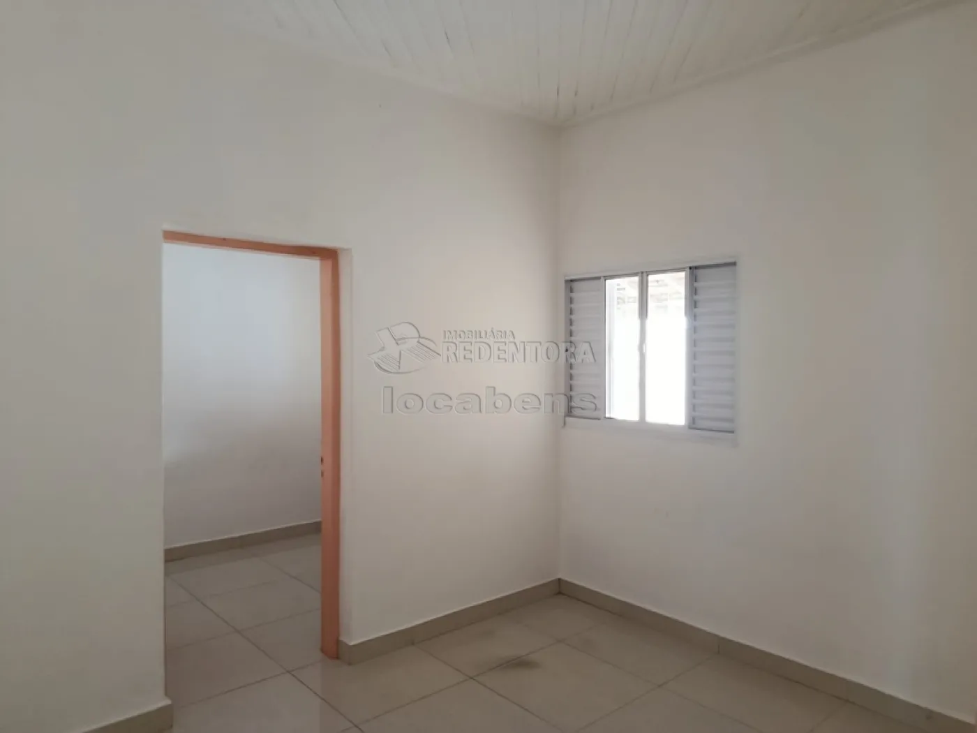 Alugar Casa / Padr&atilde;o em S&atilde;o Jos&eacute; do Rio Preto R$ 2.100,00 - Foto 9