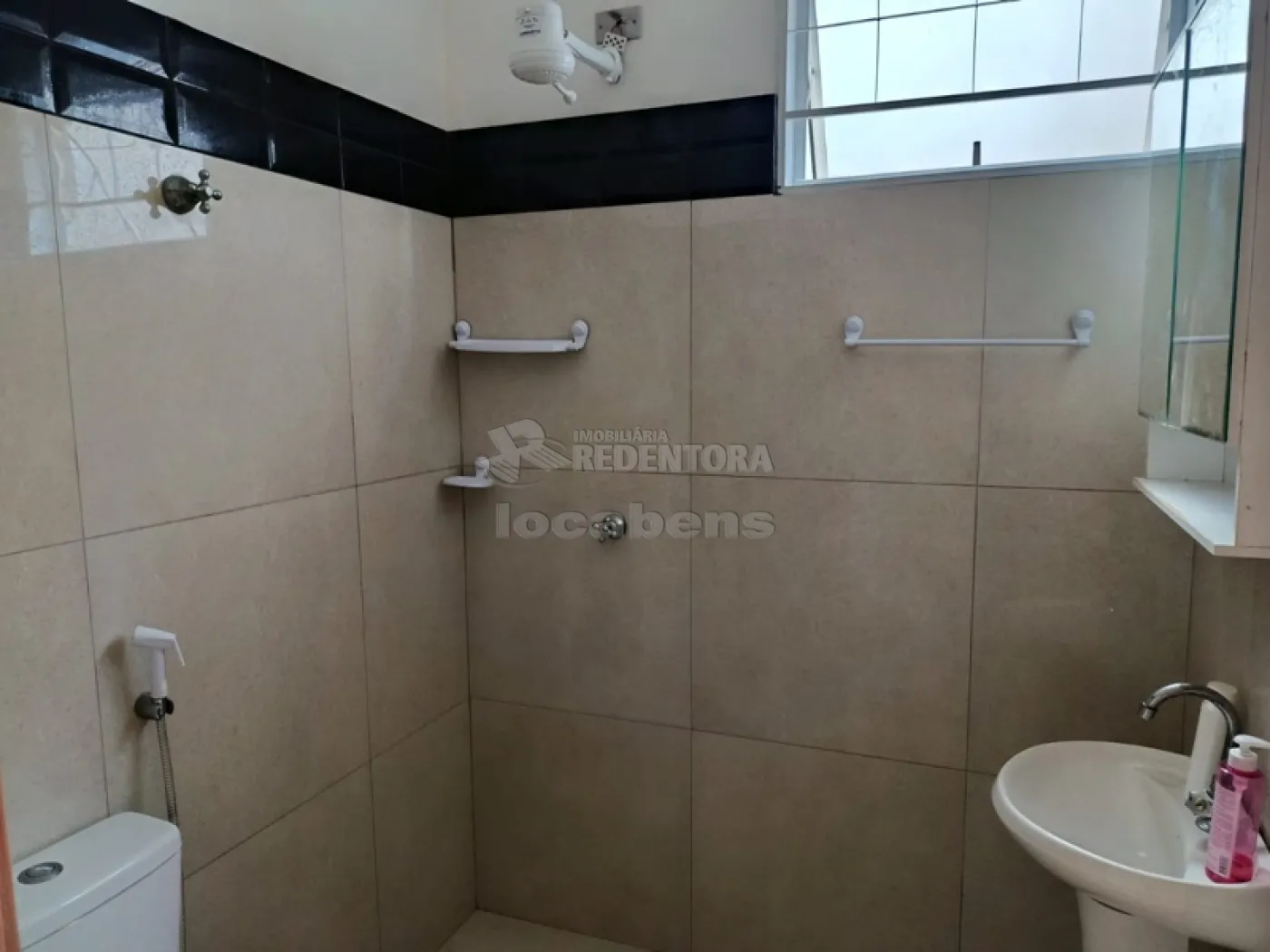 Alugar Casa / Padr&atilde;o em S&atilde;o Jos&eacute; do Rio Preto R$ 2.100,00 - Foto 15