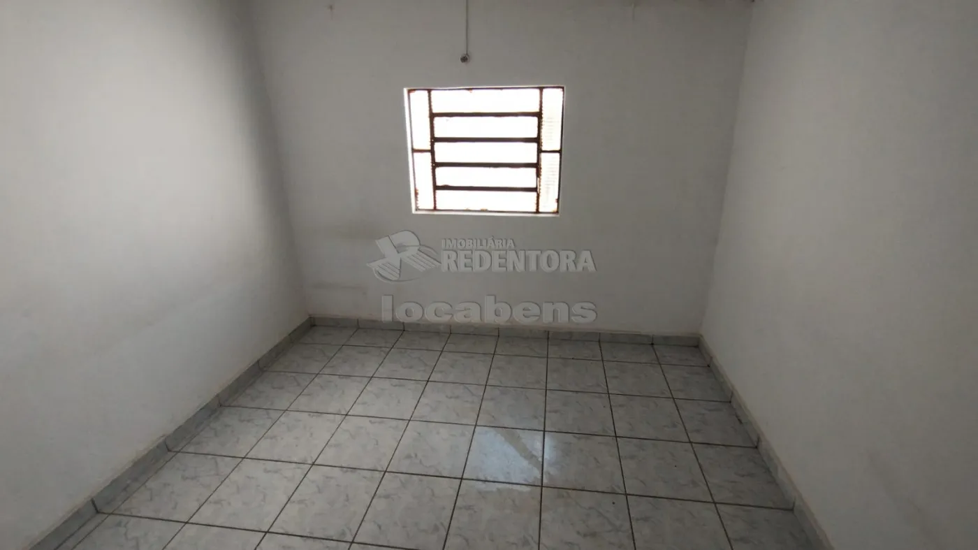 Alugar Casa / Padr&atilde;o em S&atilde;o Jos&eacute; do Rio Preto R$ 900,00 - Foto 10