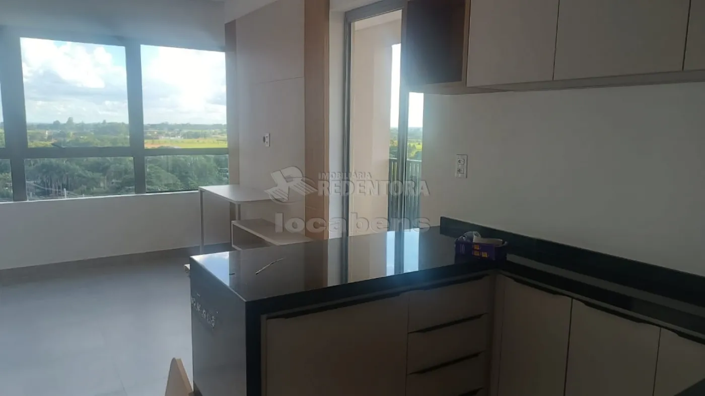 Alugar Apartamento / Studio em S&atilde;o Jos&eacute; do Rio Preto R$ 2.000,00 - Foto 4