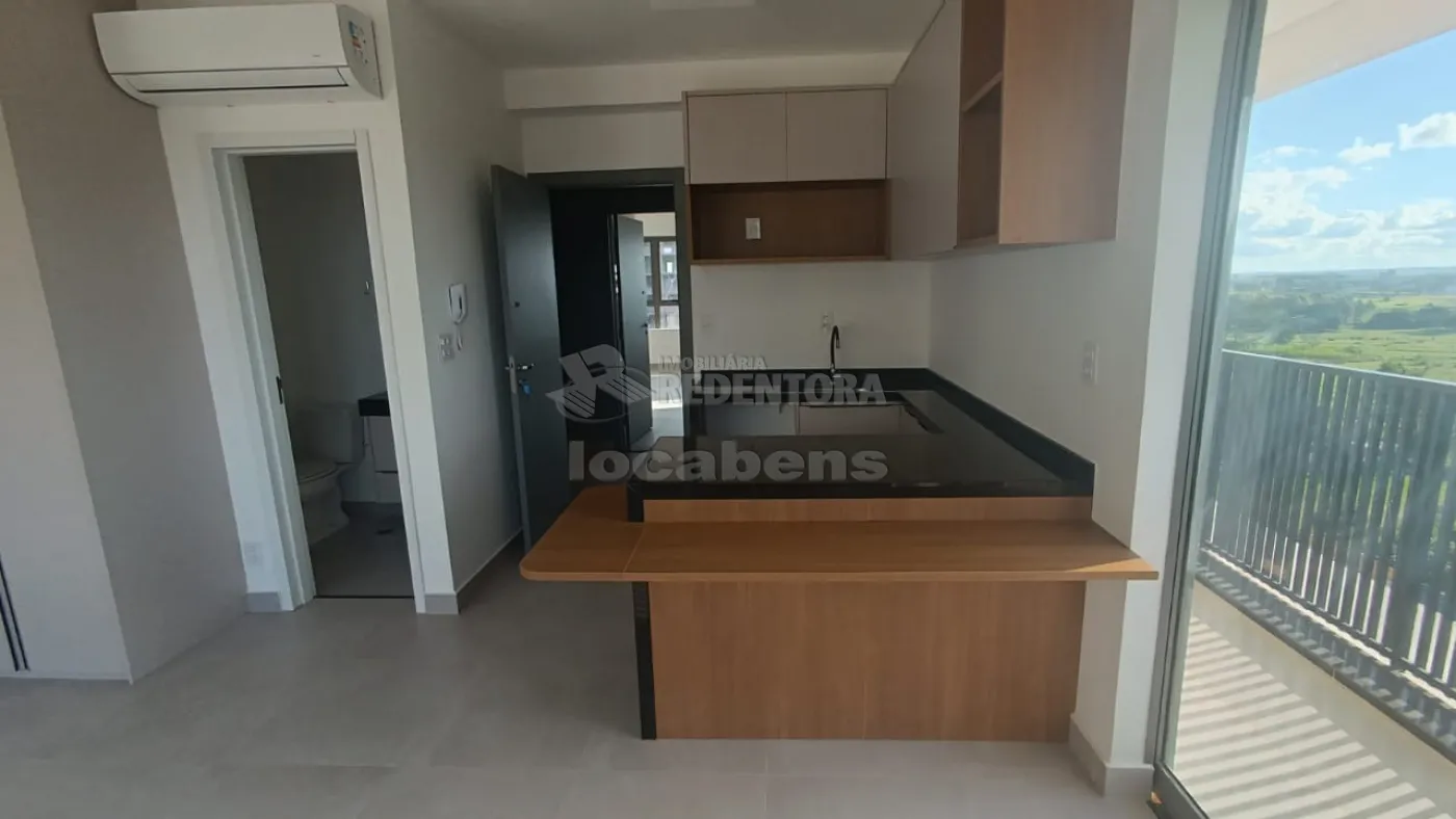 Alugar Apartamento / Studio em S&atilde;o Jos&eacute; do Rio Preto R$ 2.000,00 - Foto 4