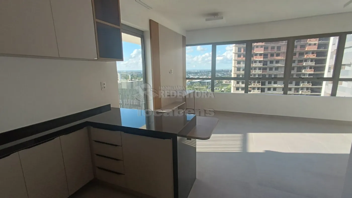 Alugar Apartamento / Studio em S&atilde;o Jos&eacute; do Rio Preto R$ 2.000,00 - Foto 2