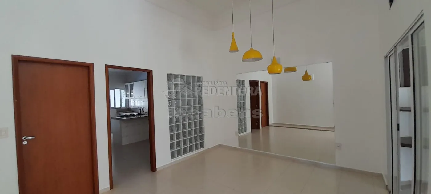 Alugar Casa / Condom&iacute;nio em S&atilde;o Jos&eacute; do Rio Preto R$ 7.500,00 - Foto 1