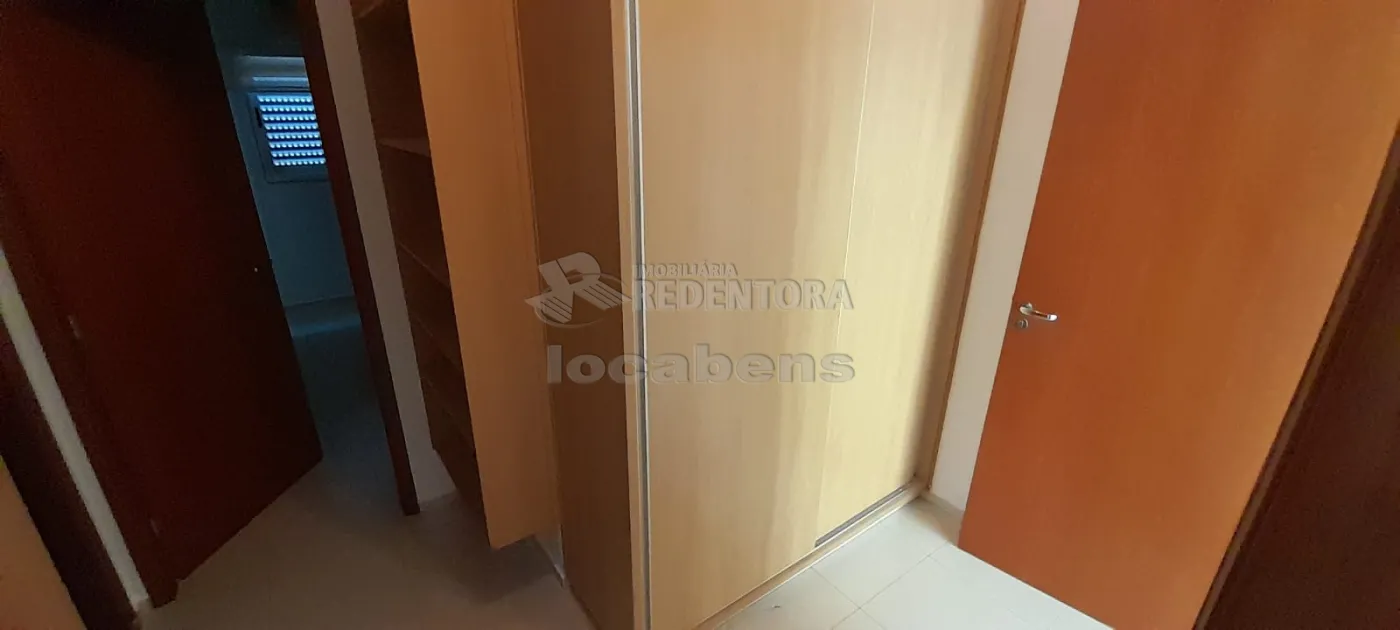 Alugar Casa / Condom&iacute;nio em S&atilde;o Jos&eacute; do Rio Preto R$ 7.500,00 - Foto 3