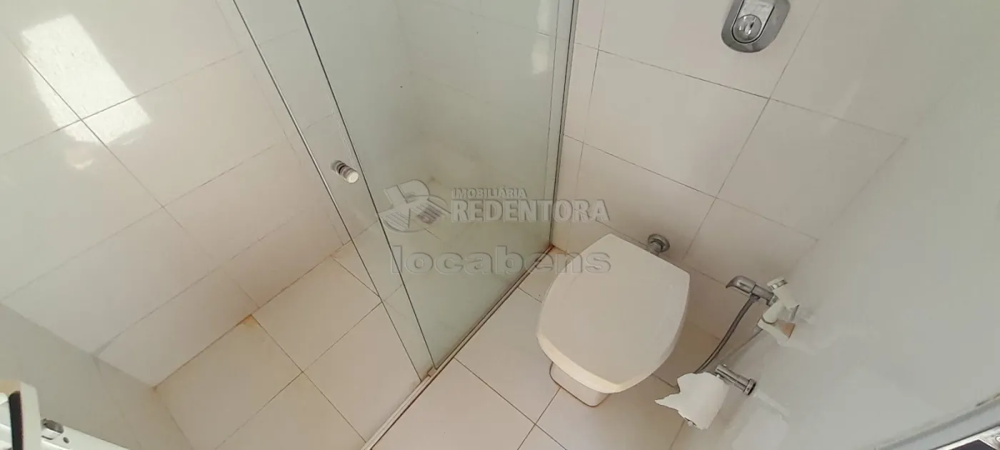 Alugar Casa / Condom&iacute;nio em S&atilde;o Jos&eacute; do Rio Preto R$ 7.500,00 - Foto 18