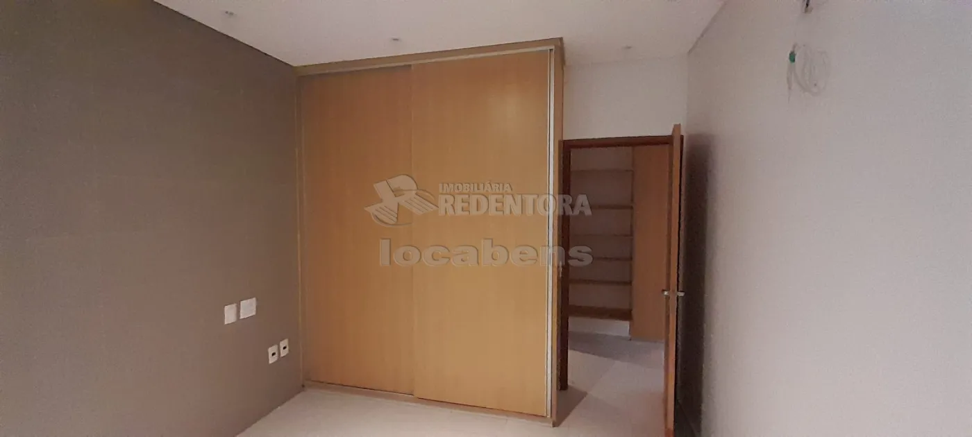 Alugar Casa / Condom&iacute;nio em S&atilde;o Jos&eacute; do Rio Preto R$ 7.500,00 - Foto 28