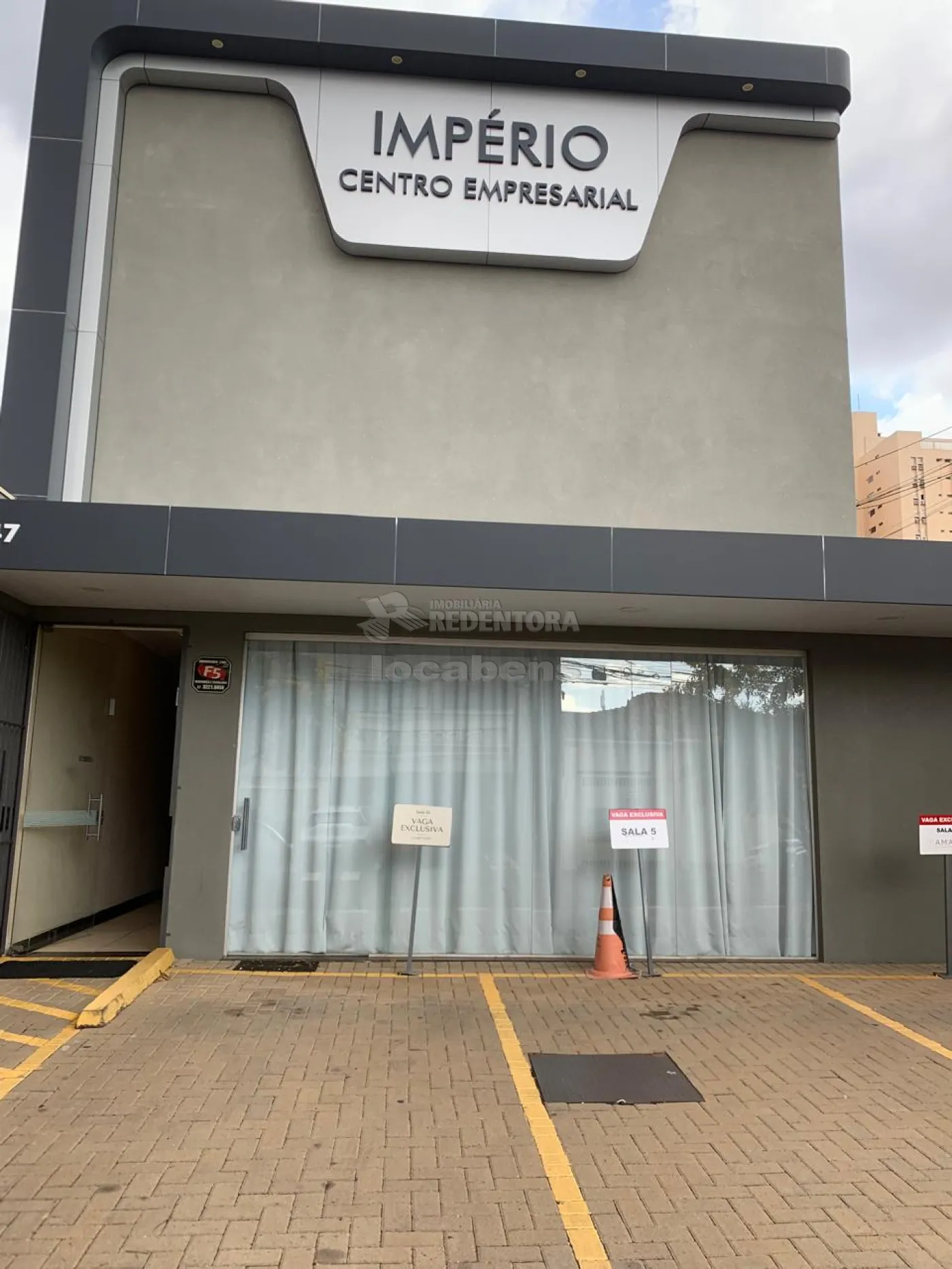 Comprar Comercial / Sala em S&atilde;o Jos&eacute; do Rio Preto R$ 220.000,00 - Foto 1