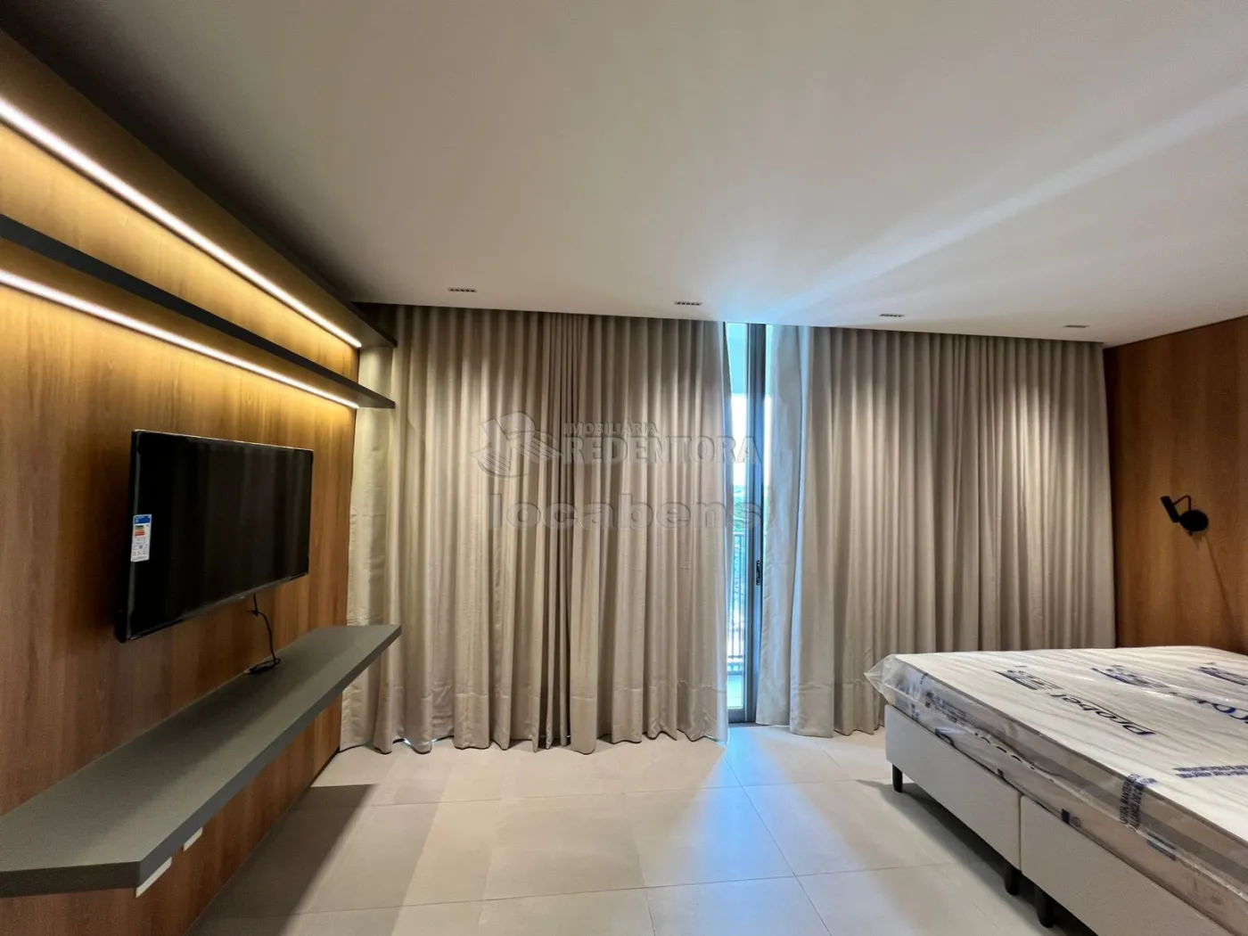 Alugar Apartamento / Studio em S&atilde;o Jos&eacute; do Rio Preto R$ 3.500,00 - Foto 1