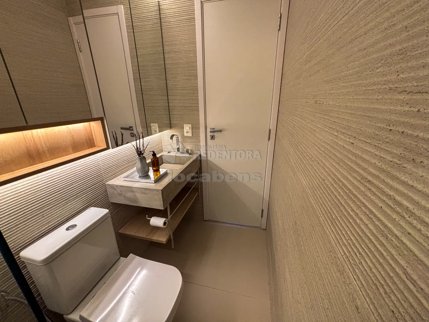 Alugar Apartamento / Padr&atilde;o em S&atilde;o Jos&eacute; do Rio Preto R$ 6.000,00 - Foto 10