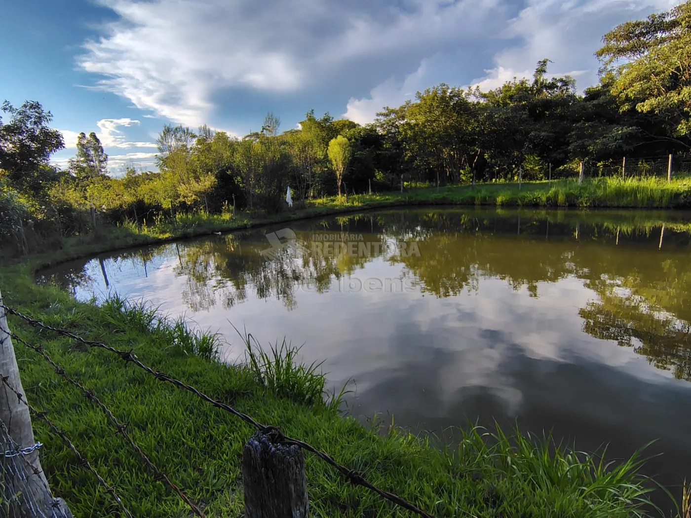 Comprar Rural / S&iacute;tio em Nhandeara R$ 950.000,00 - Foto 1