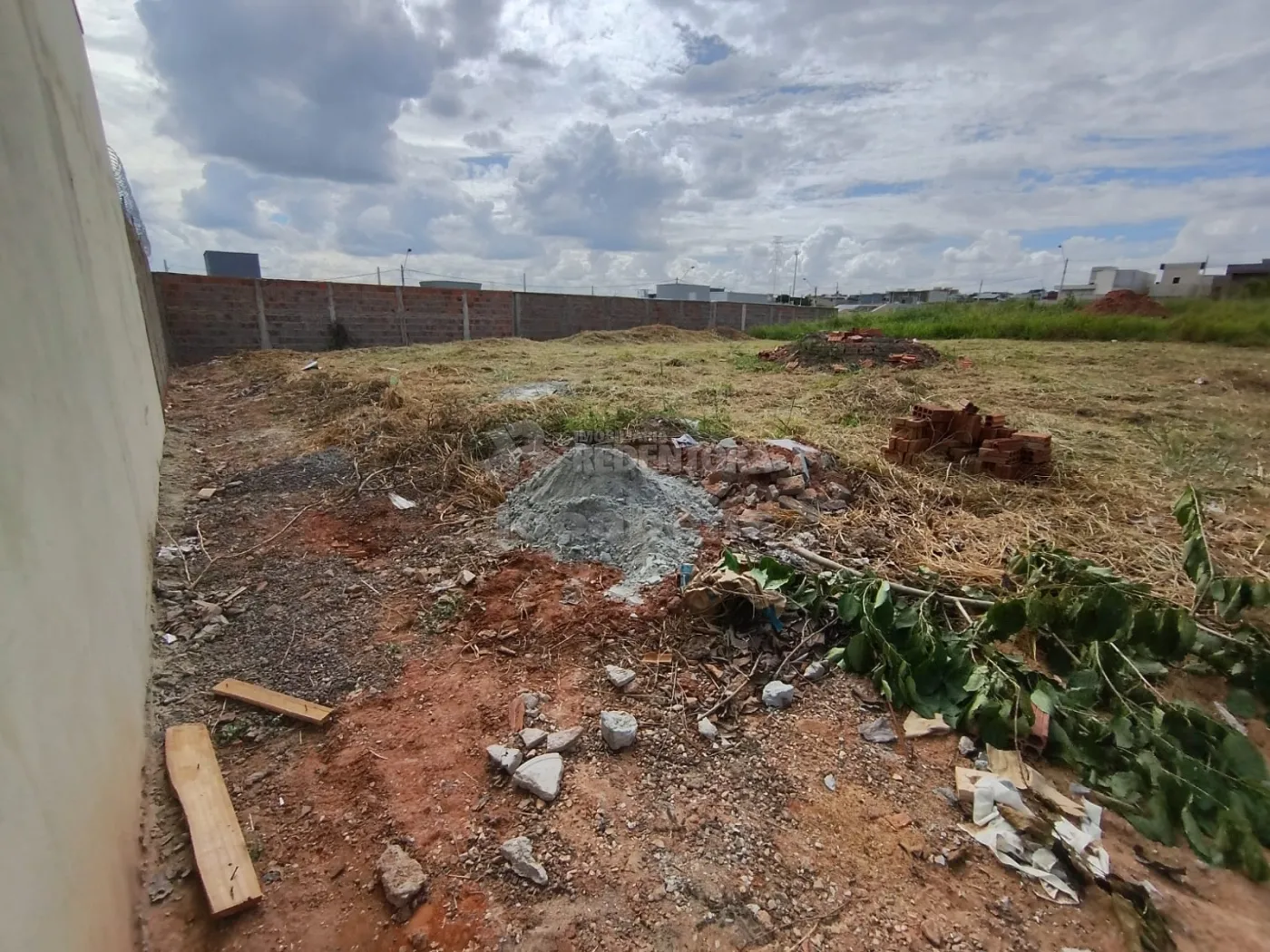 Comprar Terreno / Padr&atilde;o em S&atilde;o Jos&eacute; do Rio Preto R$ 185.000,00 - Foto 2