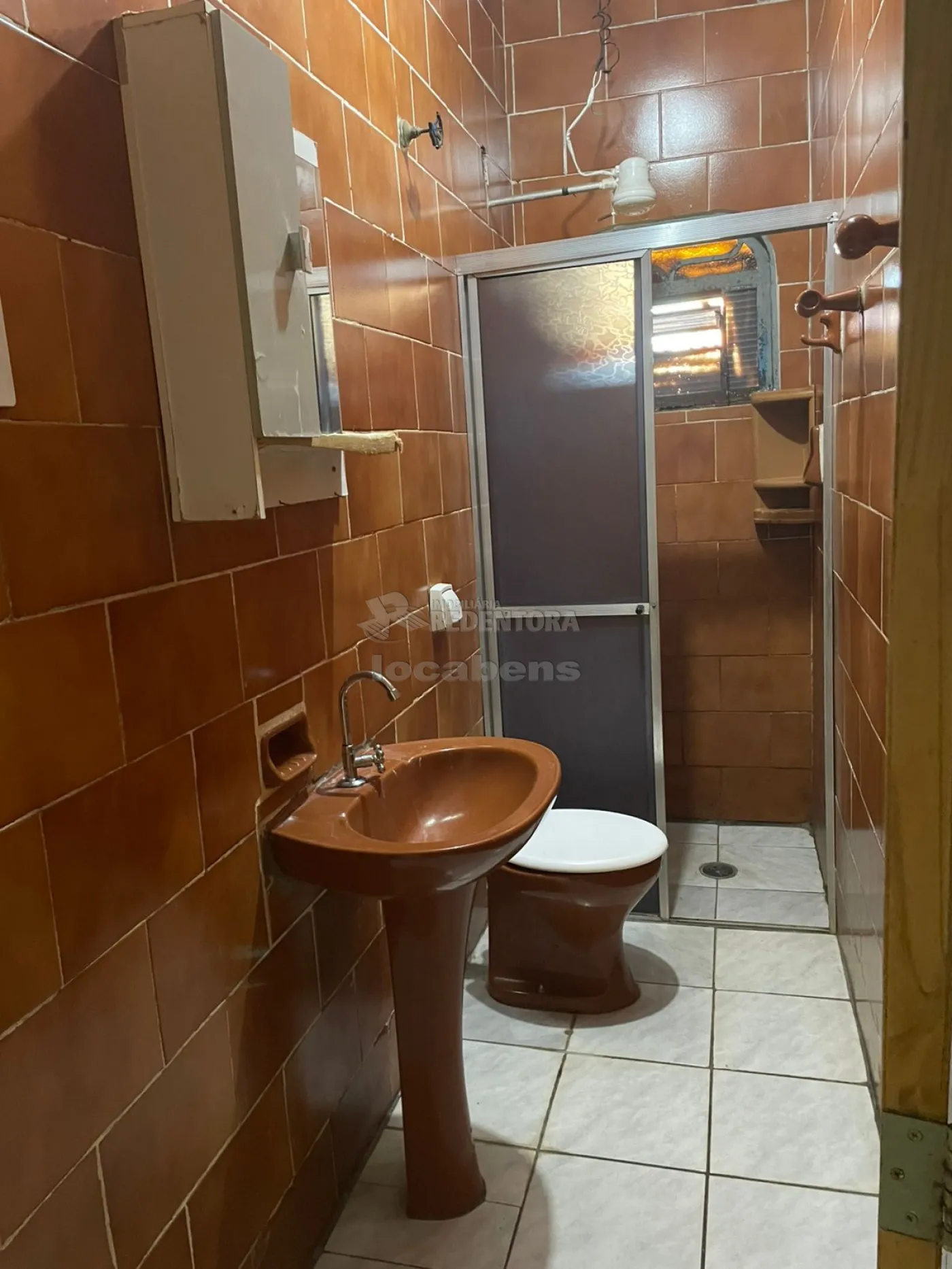 Alugar Casa / Padr&atilde;o em S&atilde;o Jos&eacute; do Rio Preto R$ 1.400,00 - Foto 9