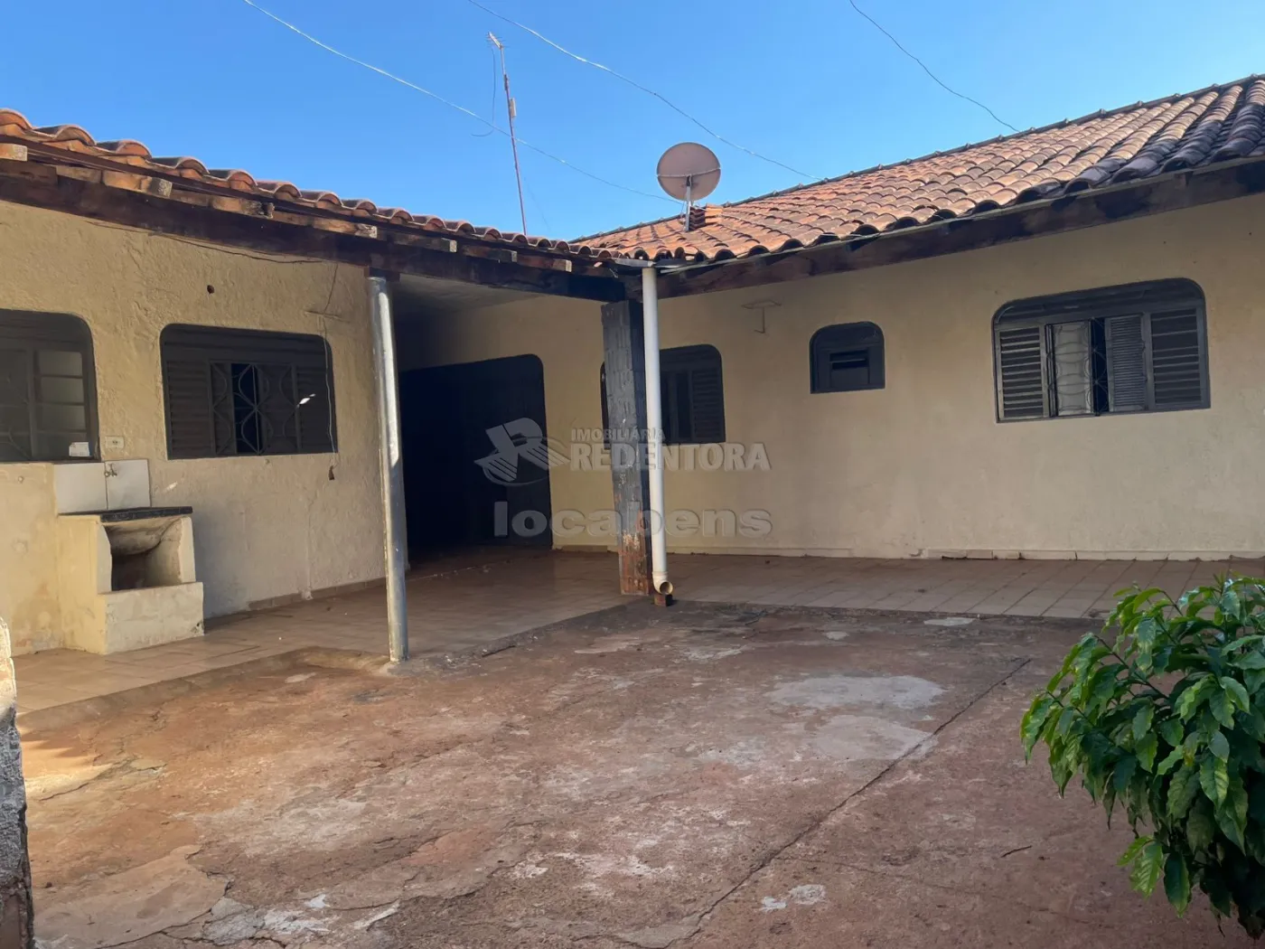 Alugar Casa / Padr&atilde;o em S&atilde;o Jos&eacute; do Rio Preto R$ 1.400,00 - Foto 14