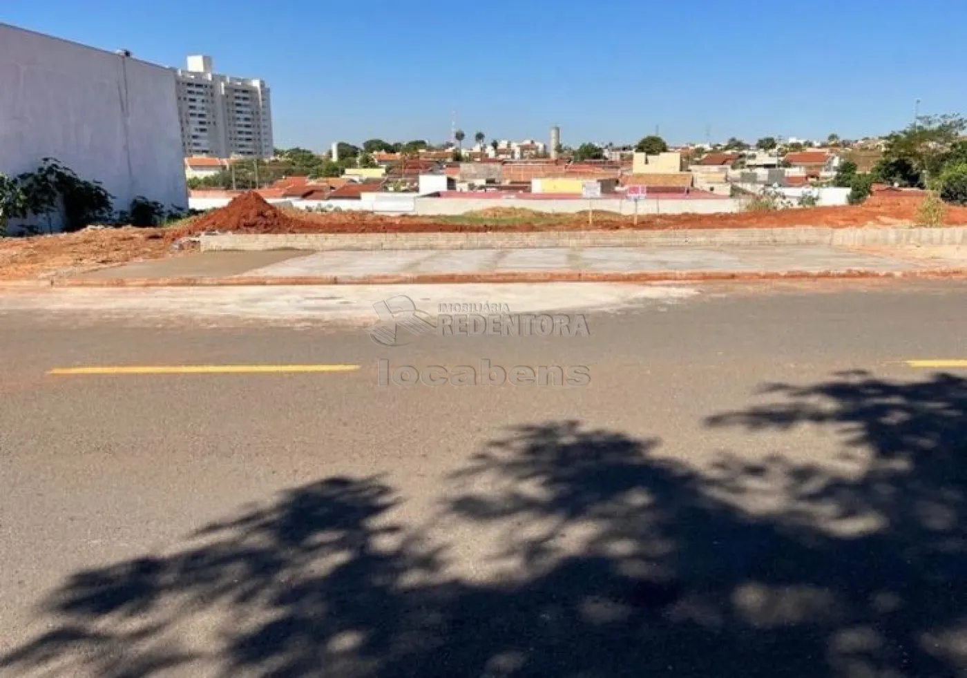 Comprar Terreno / Padr&atilde;o em S&atilde;o Jos&eacute; do Rio Preto R$ 360.000,00 - Foto 3