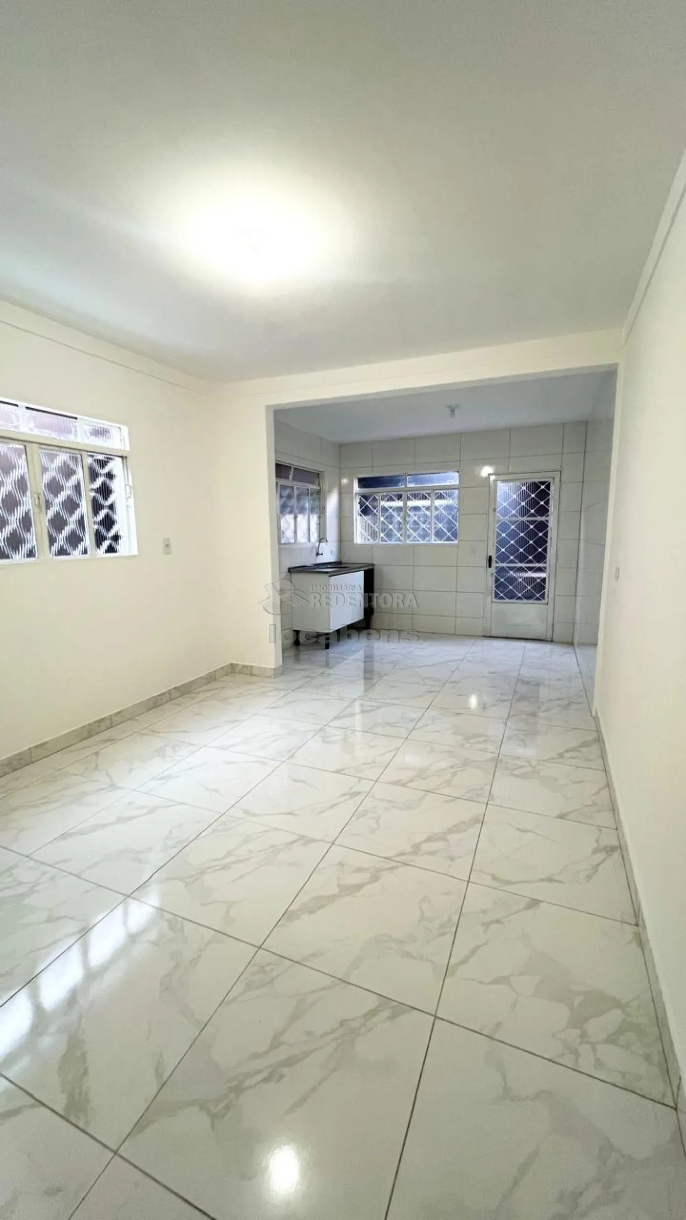 Alugar Casa / Padr&atilde;o em S&atilde;o Jos&eacute; do Rio Preto R$ 2.000,00 - Foto 6