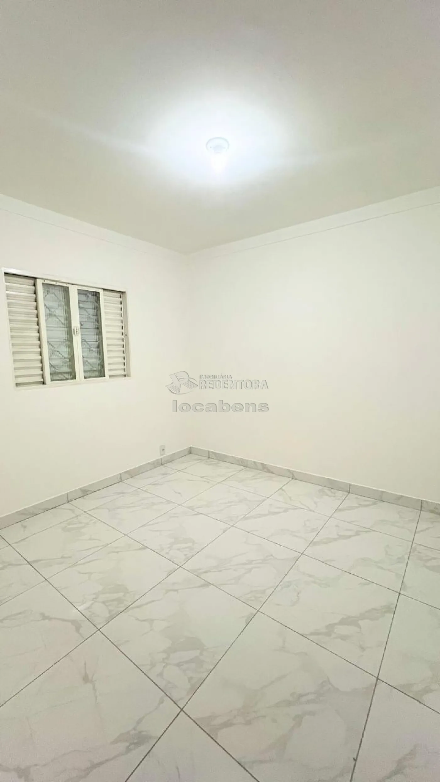 Alugar Casa / Padr&atilde;o em S&atilde;o Jos&eacute; do Rio Preto R$ 2.000,00 - Foto 12