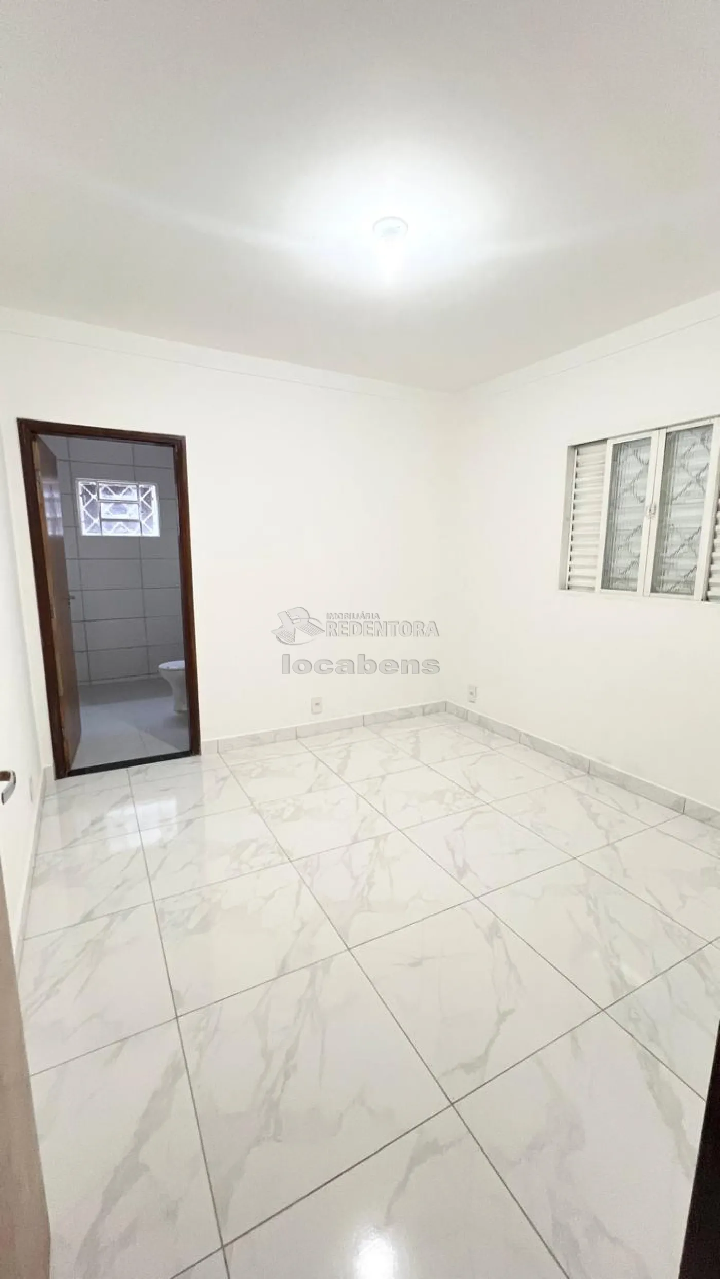 Alugar Casa / Padr&atilde;o em S&atilde;o Jos&eacute; do Rio Preto R$ 2.000,00 - Foto 13