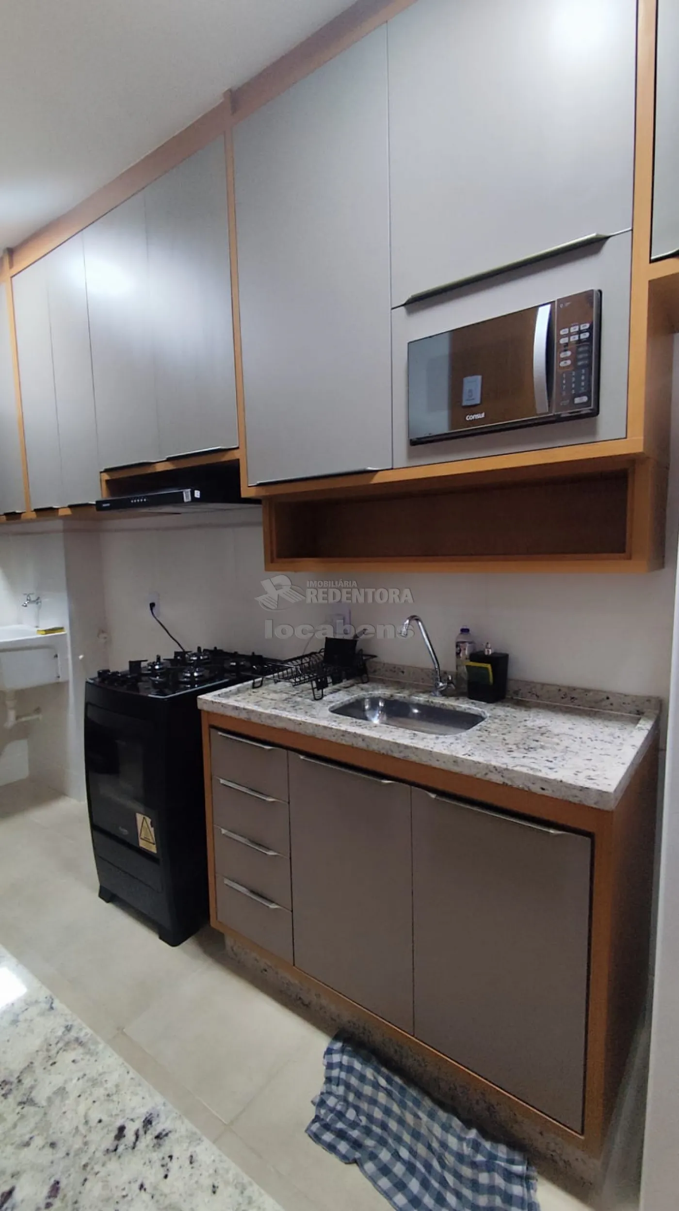 Alugar Apartamento / Padr&atilde;o em S&atilde;o Jos&eacute; do Rio Preto R$ 2.400,00 - Foto 1