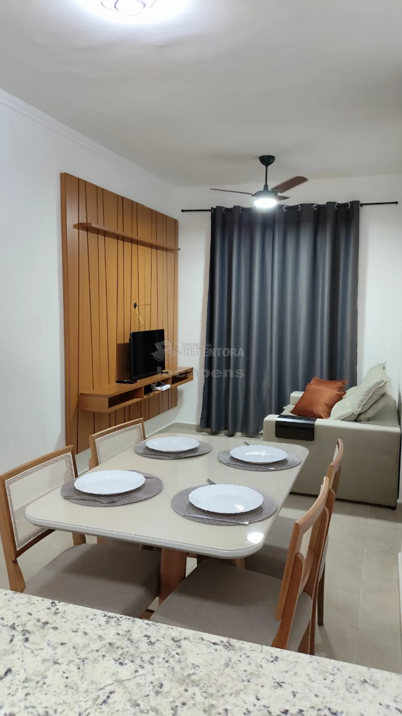 Alugar Apartamento / Padr&atilde;o em S&atilde;o Jos&eacute; do Rio Preto R$ 2.400,00 - Foto 3