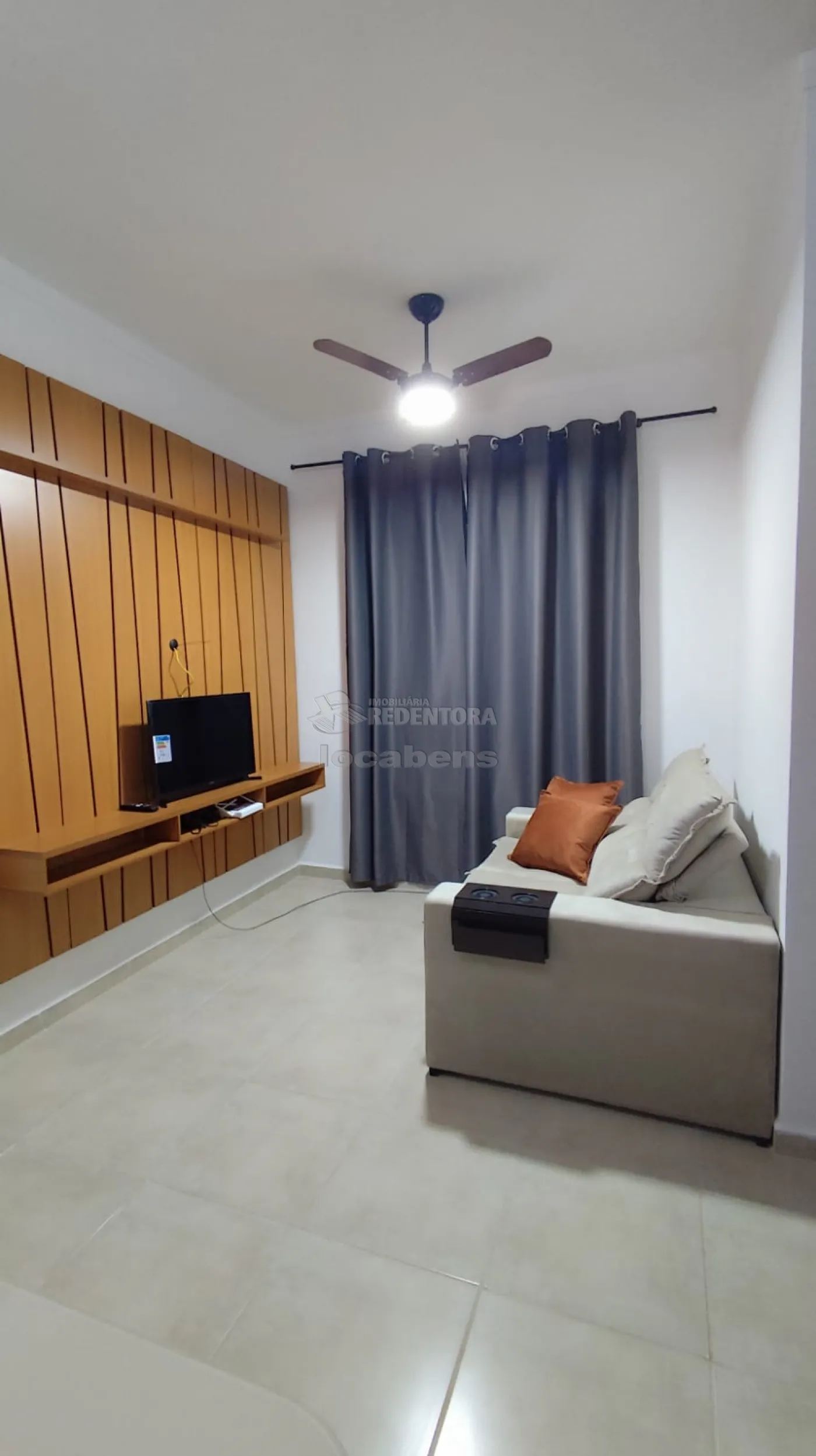 Alugar Apartamento / Padr&atilde;o em S&atilde;o Jos&eacute; do Rio Preto R$ 2.400,00 - Foto 5