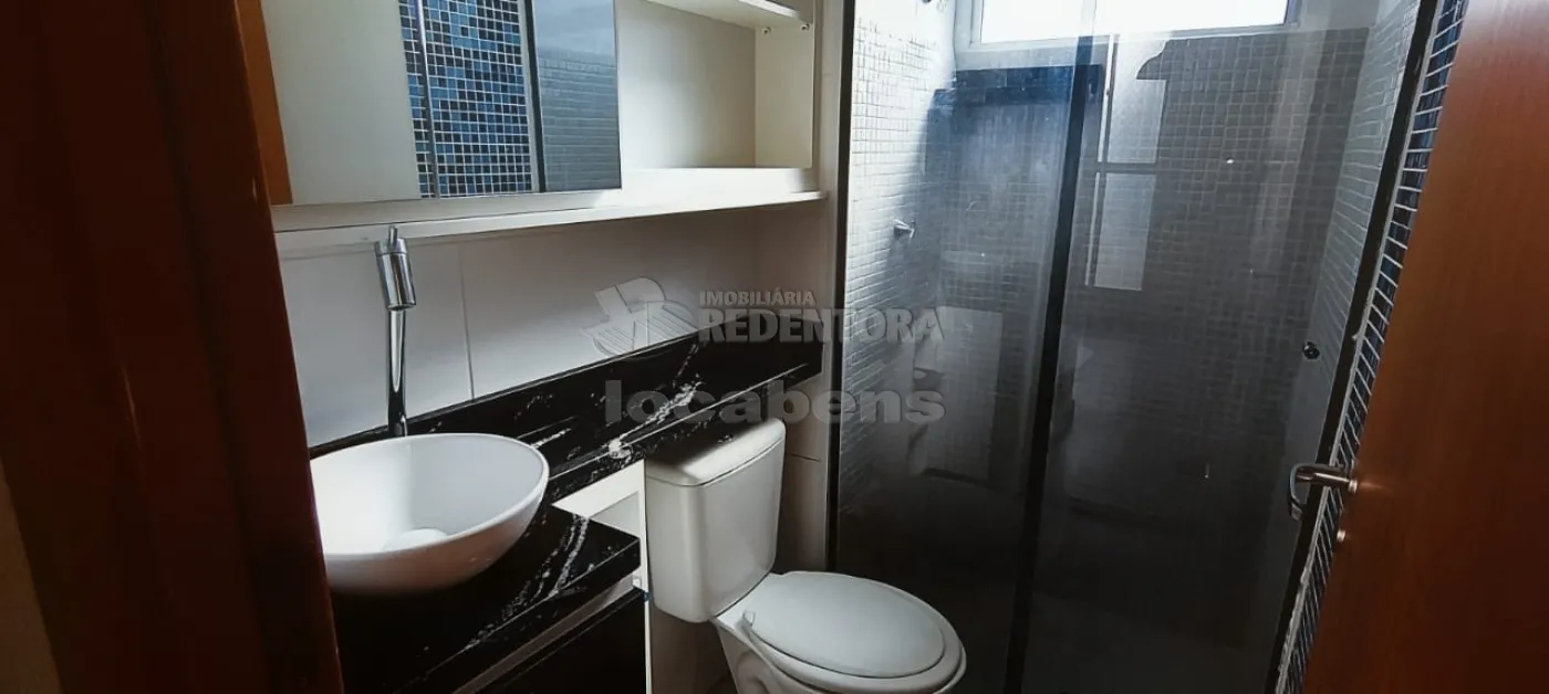 Alugar Apartamento / Padr&atilde;o em S&atilde;o Jos&eacute; do Rio Preto R$ 1.200,00 - Foto 10