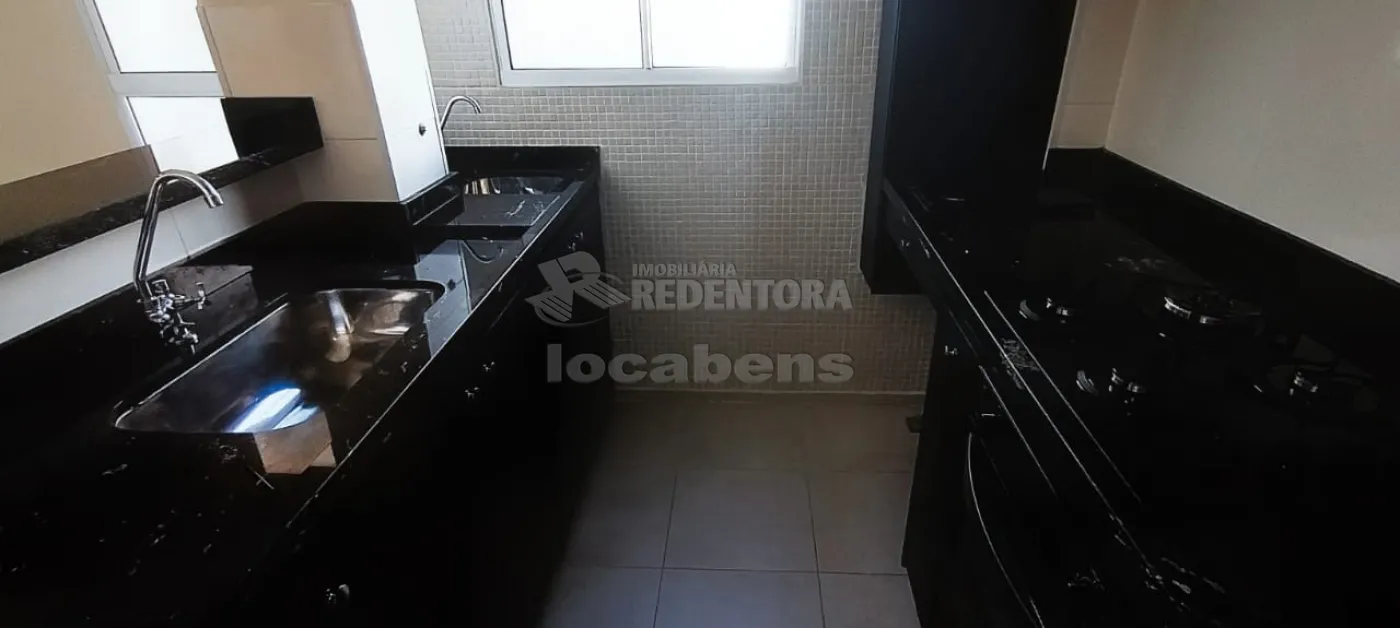 Alugar Apartamento / Padr&atilde;o em S&atilde;o Jos&eacute; do Rio Preto R$ 1.200,00 - Foto 14