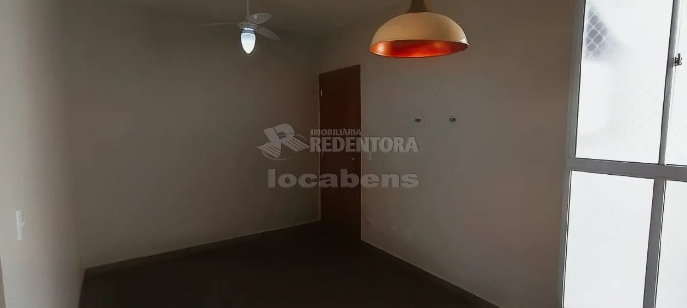 Alugar Apartamento / Padr&atilde;o em S&atilde;o Jos&eacute; do Rio Preto R$ 1.200,00 - Foto 11