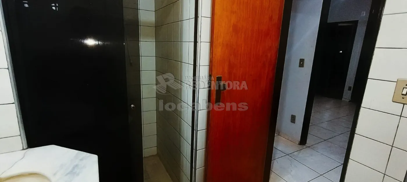 Alugar Apartamento / Padr&atilde;o em S&atilde;o Jos&eacute; do Rio Preto R$ 2.500,00 - Foto 18