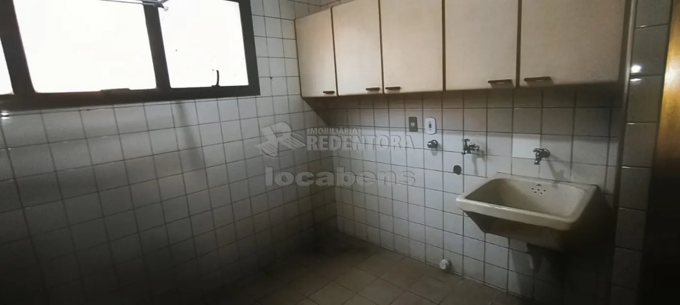 Alugar Apartamento / Padr&atilde;o em S&atilde;o Jos&eacute; do Rio Preto R$ 2.500,00 - Foto 8