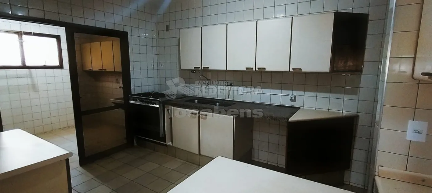 Alugar Apartamento / Padr&atilde;o em S&atilde;o Jos&eacute; do Rio Preto R$ 2.500,00 - Foto 4