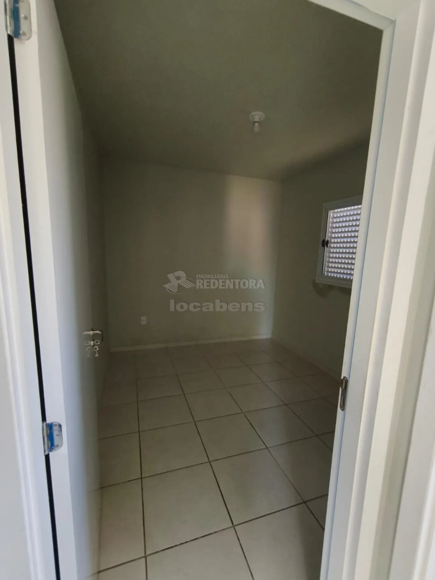 Alugar Casa / Padr&atilde;o em Cedral R$ 1.000,00 - Foto 3