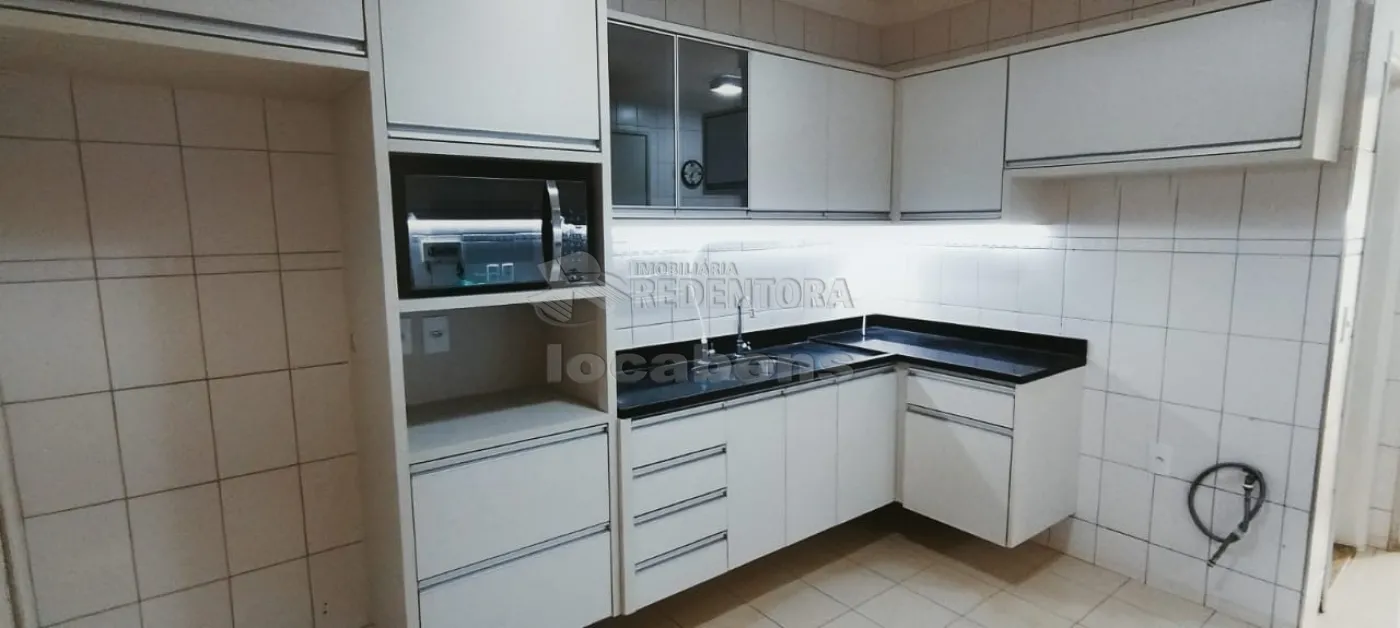 Alugar Apartamento / Padr&atilde;o em S&atilde;o Jos&eacute; do Rio Preto R$ 3.500,00 - Foto 13