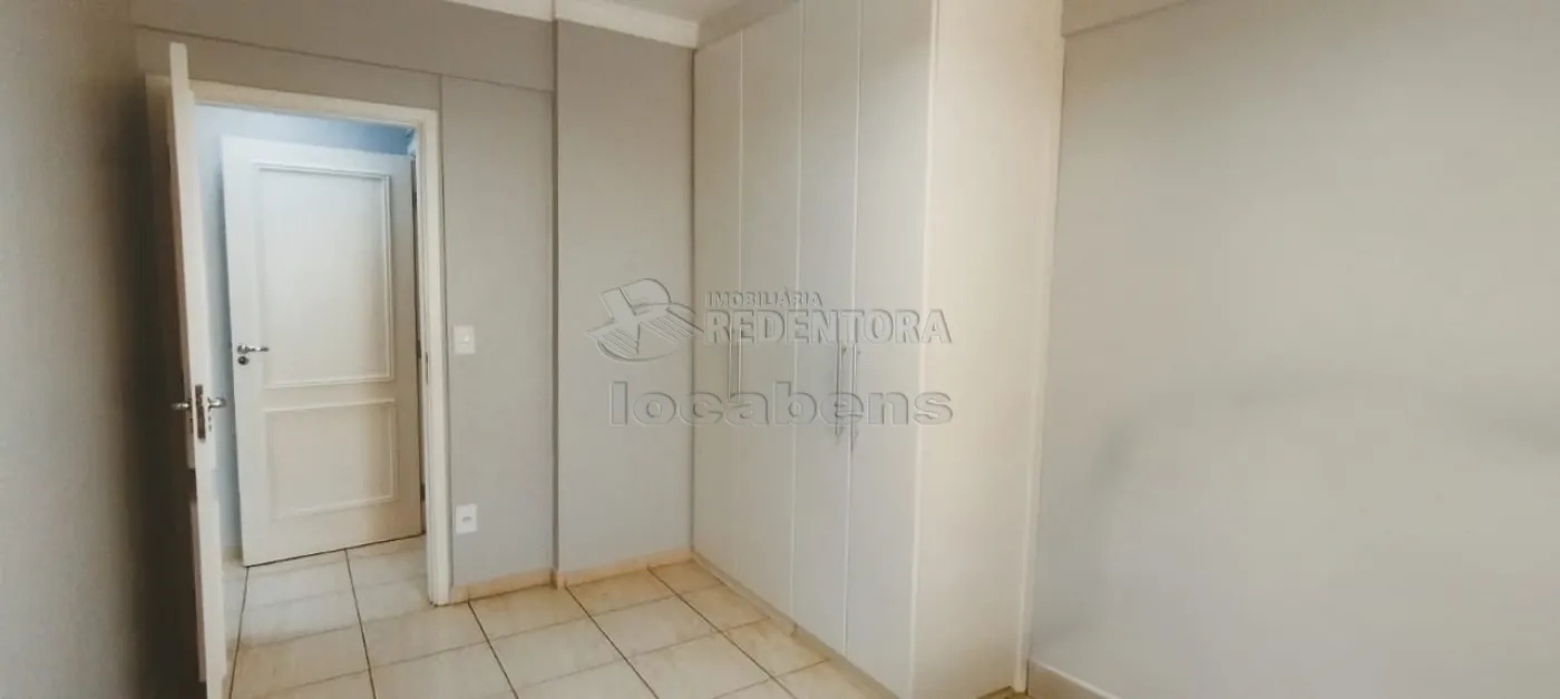 Alugar Apartamento / Padr&atilde;o em S&atilde;o Jos&eacute; do Rio Preto R$ 3.500,00 - Foto 11