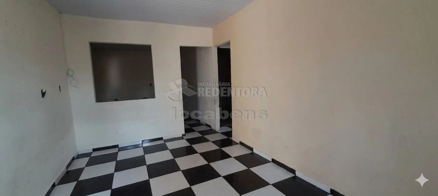 Alugar Casa / Padr&atilde;o em S&atilde;o Jos&eacute; do Rio Preto R$ 900,00 - Foto 3