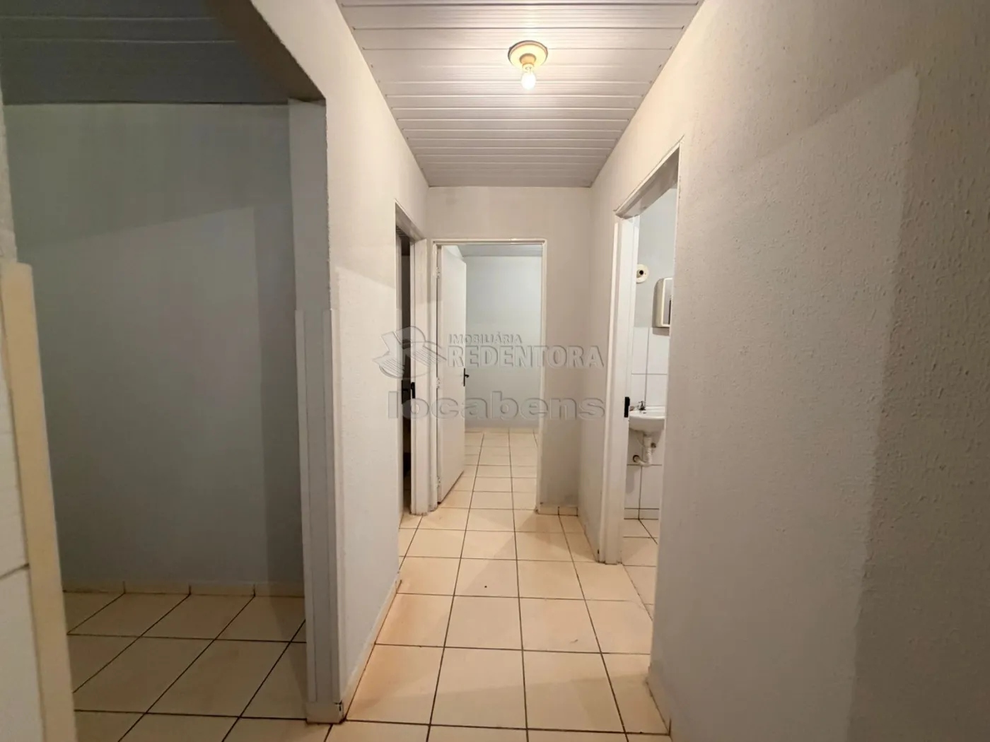 Comprar Casa / Padr&atilde;o em S&atilde;o Jos&eacute; do Rio Preto R$ 170.000,00 - Foto 2
