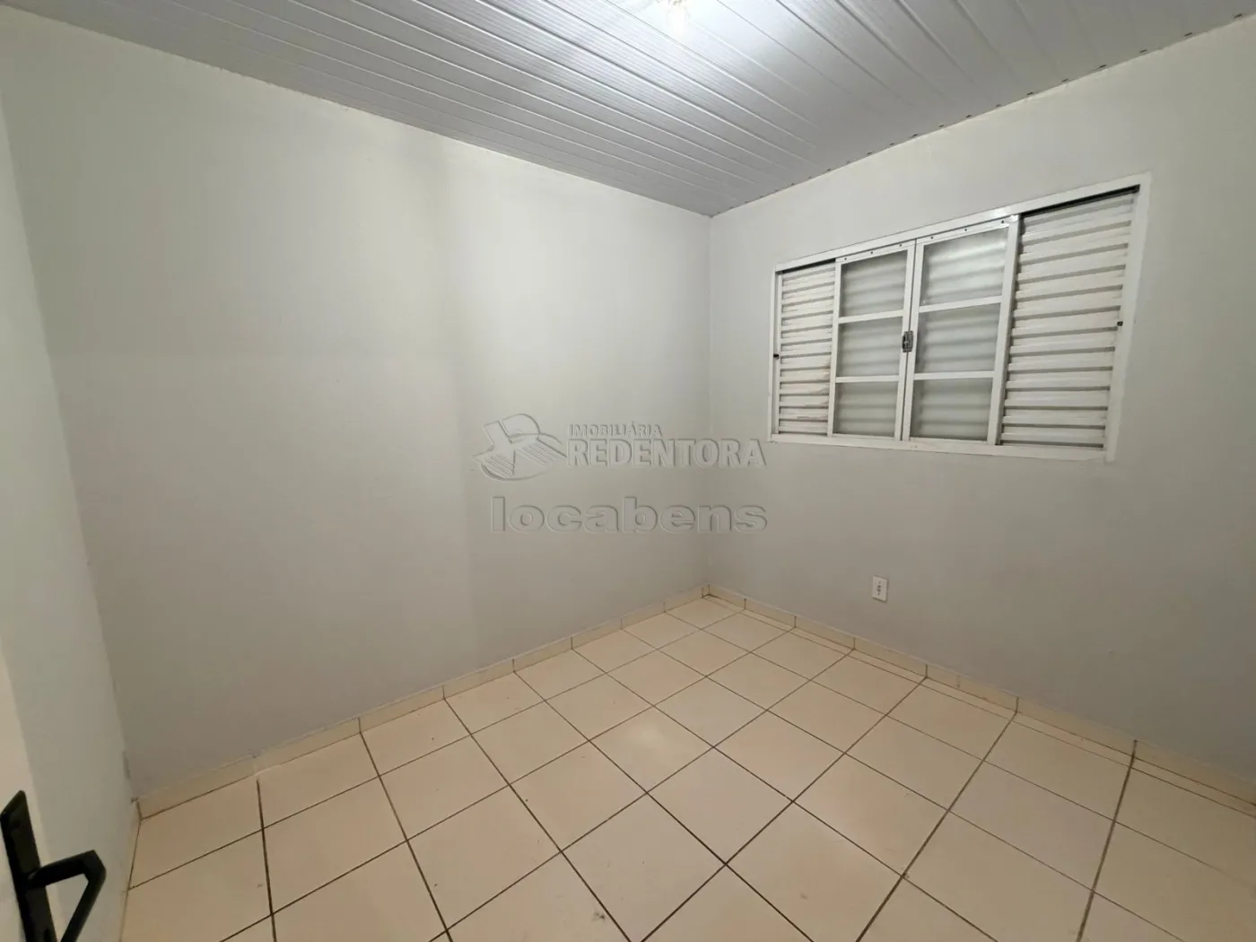 Comprar Casa / Padr&atilde;o em S&atilde;o Jos&eacute; do Rio Preto R$ 170.000,00 - Foto 4