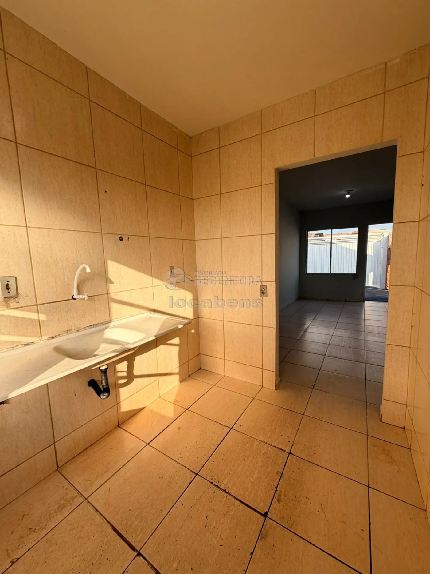 Comprar Casa / Padr&atilde;o em S&atilde;o Jos&eacute; do Rio Preto R$ 170.000,00 - Foto 4