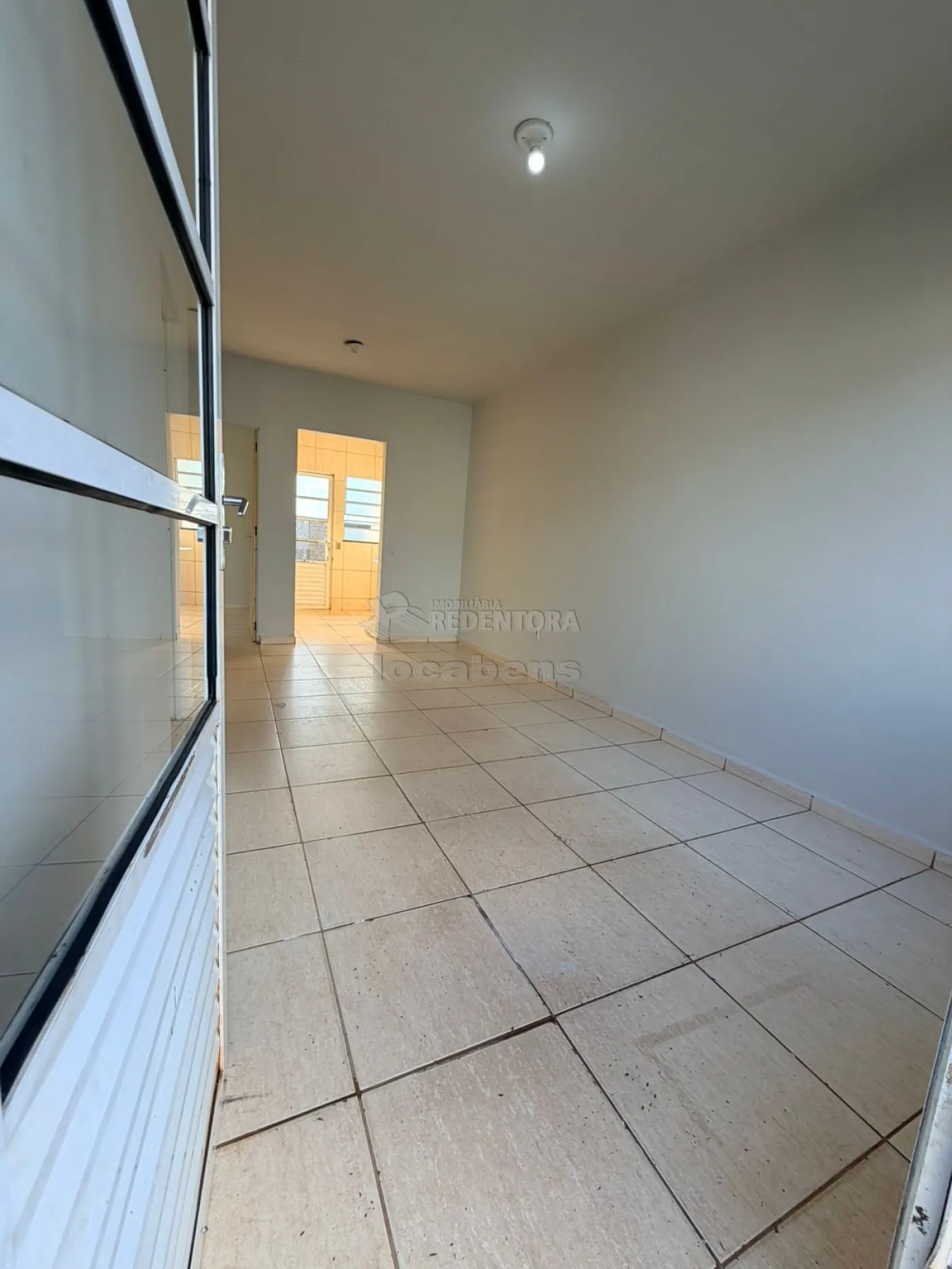 Comprar Casa / Padr&atilde;o em S&atilde;o Jos&eacute; do Rio Preto R$ 170.000,00 - Foto 3