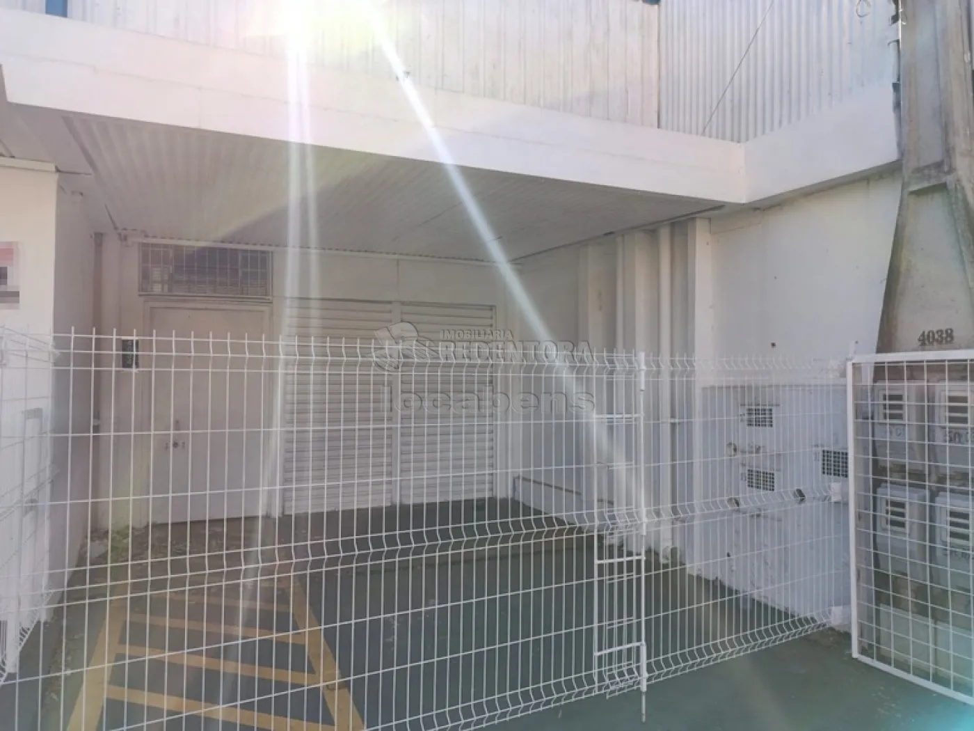 Alugar Comercial / Sala em S&atilde;o Jos&eacute; do Rio Preto R$ 2.200,00 - Foto 1