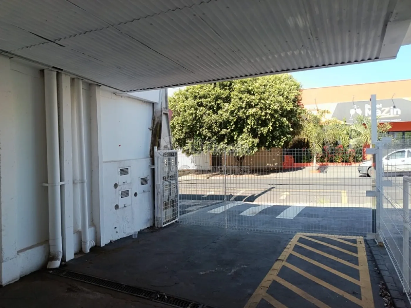 Alugar Comercial / Sala em S&atilde;o Jos&eacute; do Rio Preto R$ 2.200,00 - Foto 3