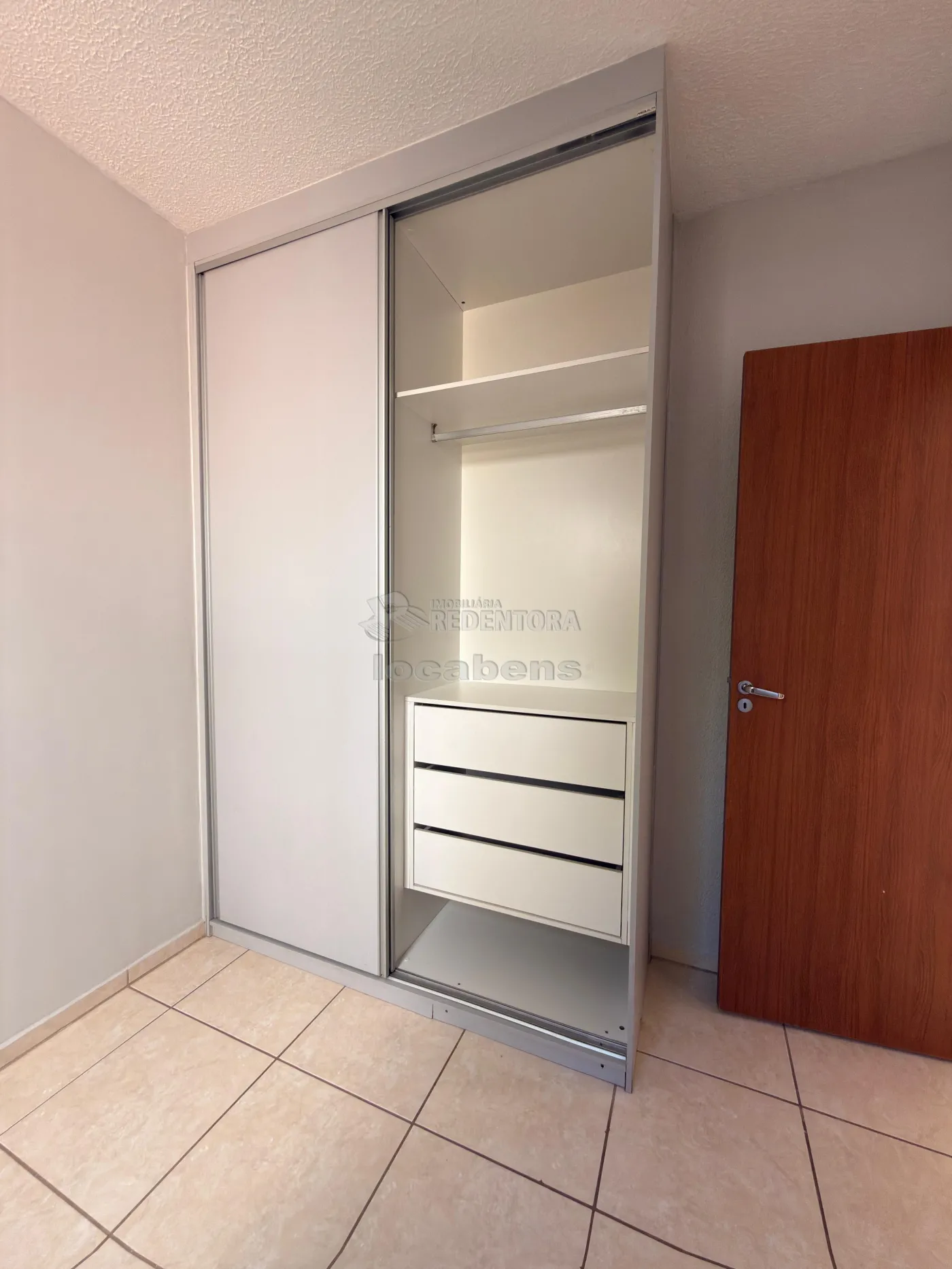 Comprar Apartamento / Padr&atilde;o em S&atilde;o Jos&eacute; do Rio Preto R$ 185.000,00 - Foto 8