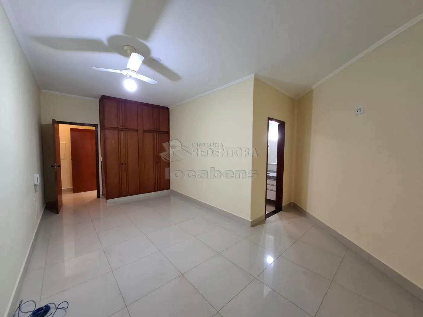 Alugar Casa / Sobrado em S&atilde;o Jos&eacute; do Rio Preto R$ 4.500,00 - Foto 18