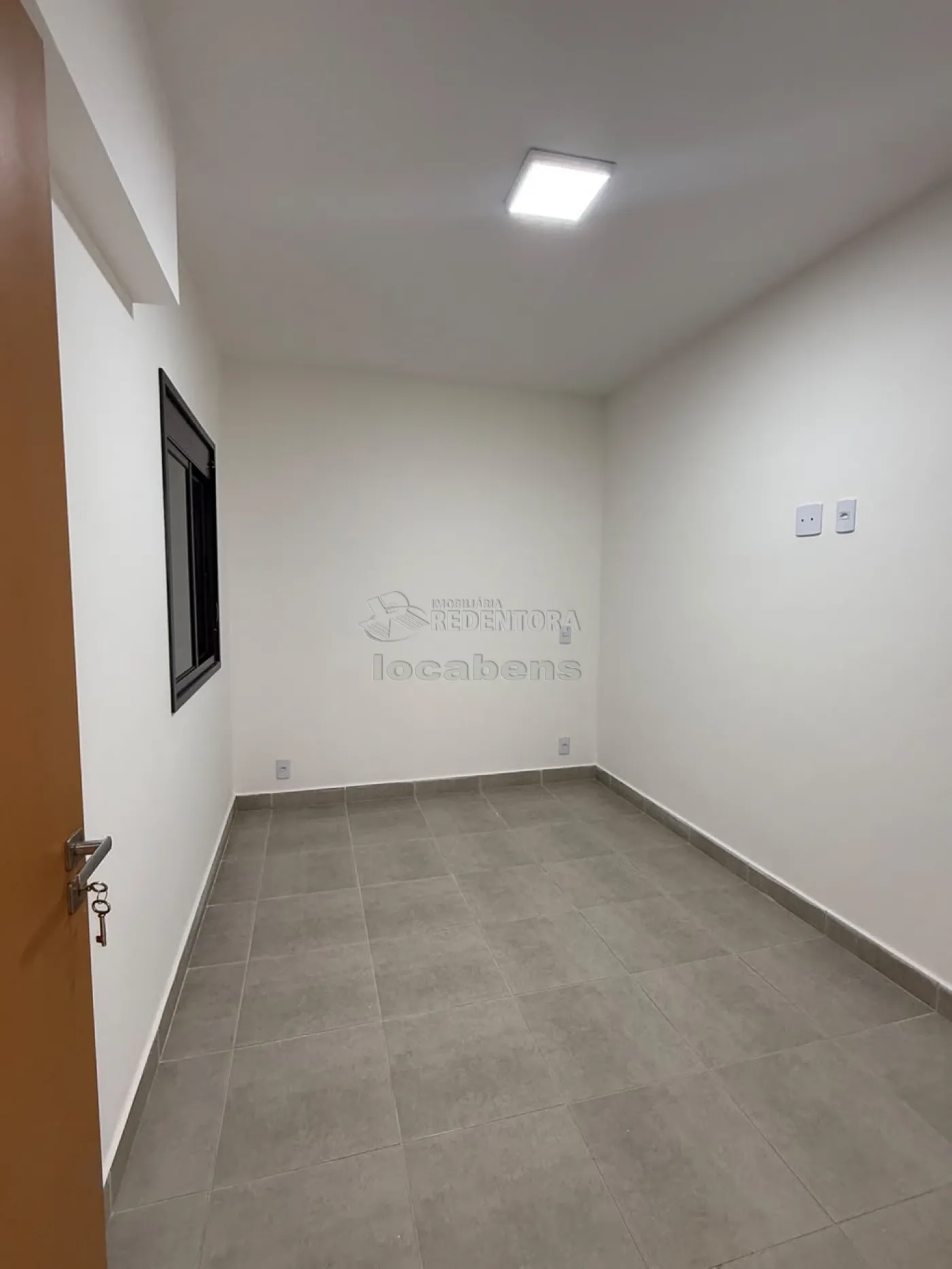 Alugar Apartamento / Padr&atilde;o em S&atilde;o Jos&eacute; do Rio Preto R$ 1.600,00 - Foto 11