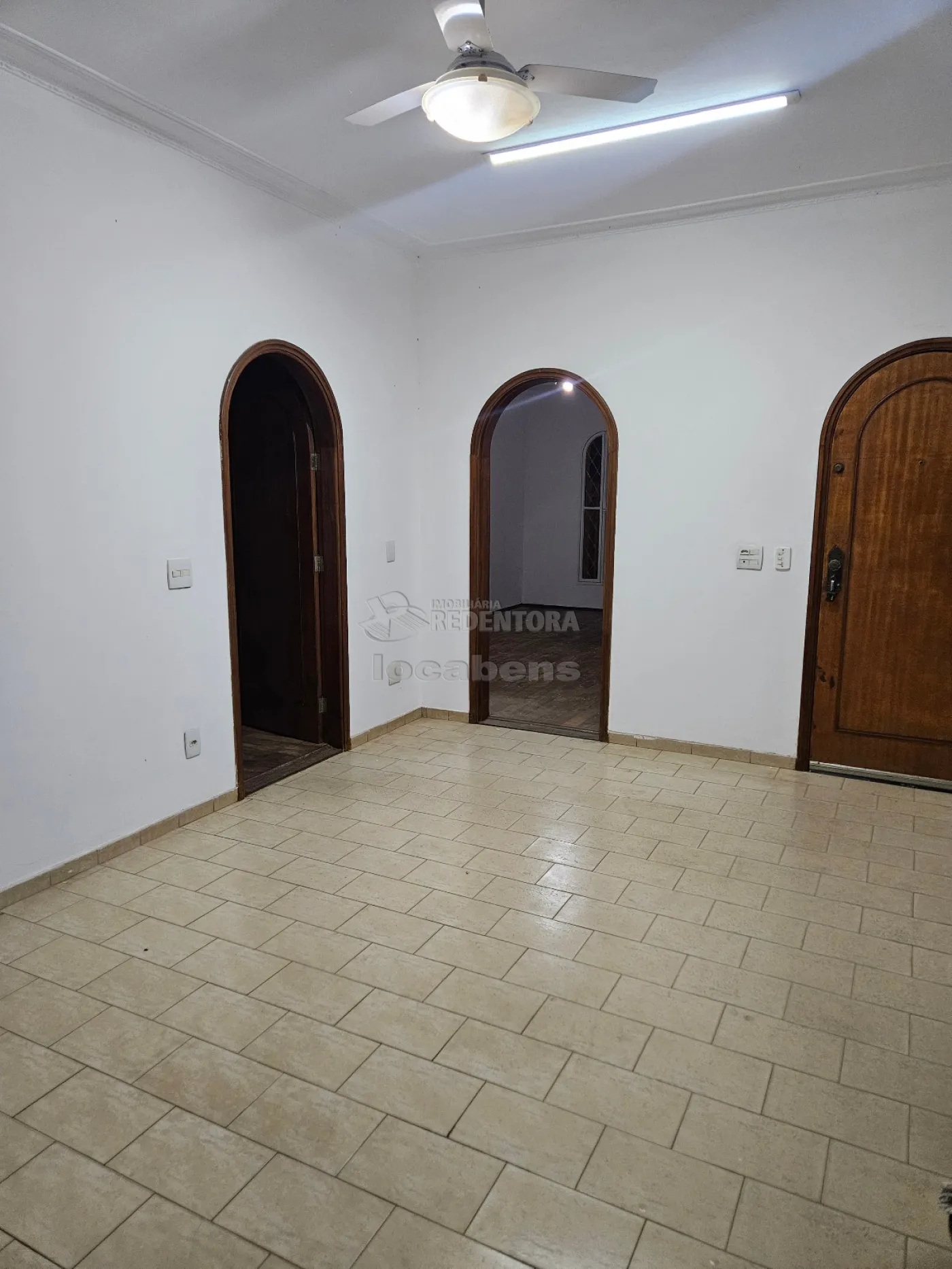 Comprar Casa / Padr&atilde;o em S&atilde;o Jos&eacute; do Rio Preto R$ 450.000,00 - Foto 3