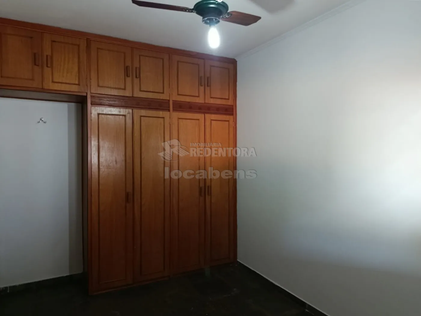 Alugar Casa / Padr&atilde;o em S&atilde;o Jos&eacute; do Rio Preto R$ 1.500,00 - Foto 8