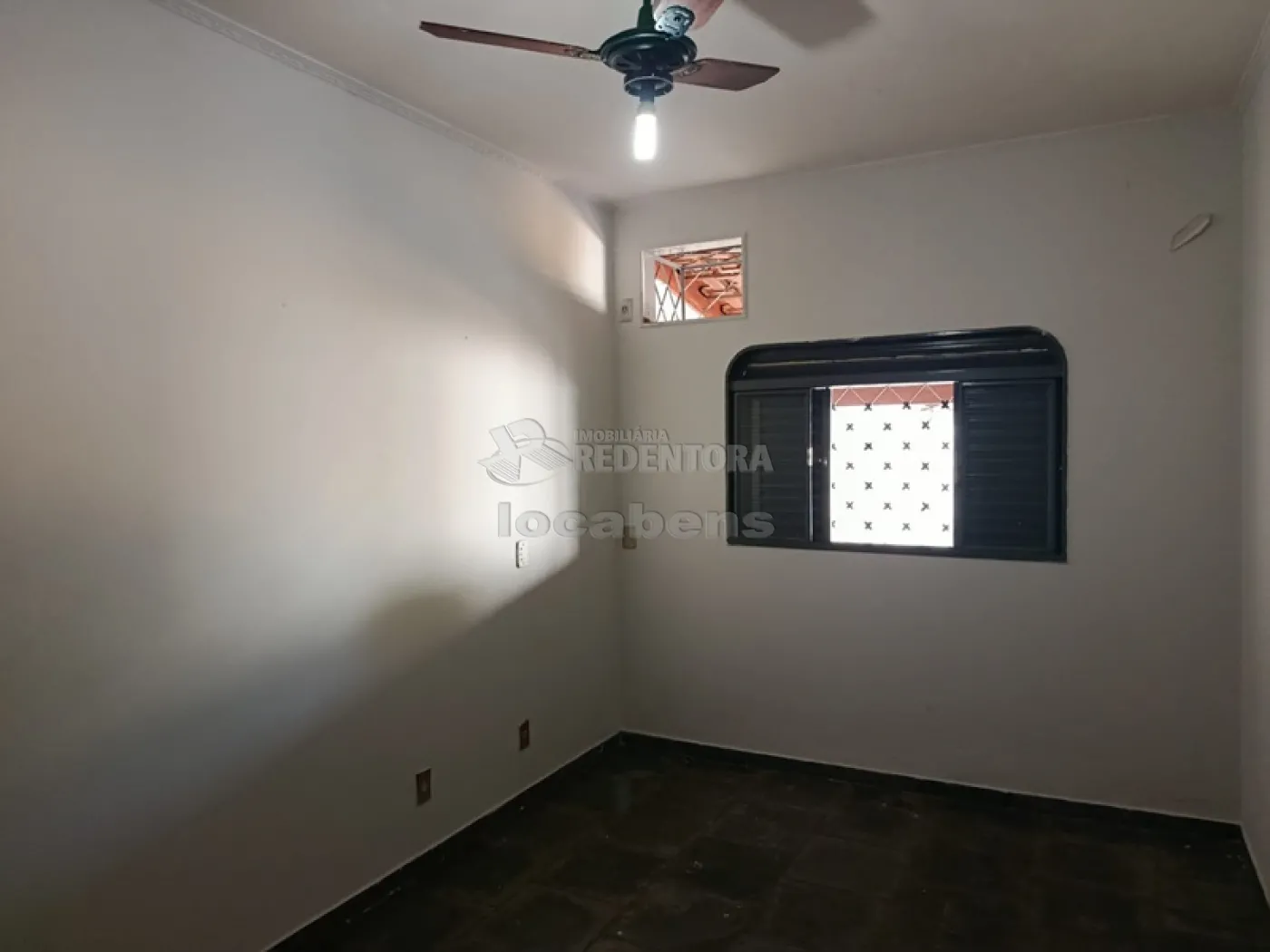 Alugar Casa / Padr&atilde;o em S&atilde;o Jos&eacute; do Rio Preto R$ 1.500,00 - Foto 9